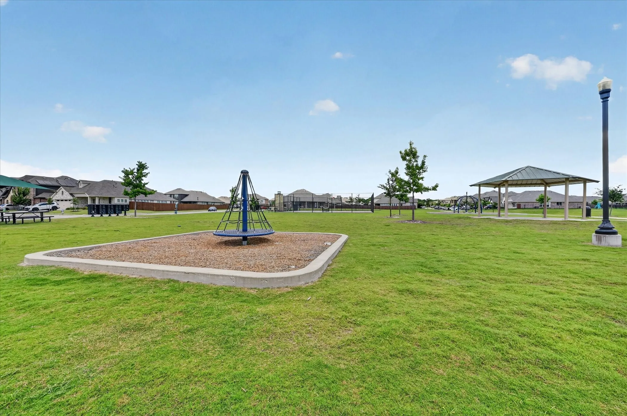 Single Family Residence For Sale in Dallas County , 1943 Silverleaf Drive, Glenn Heights, Texas 75154, 5 Bedroom, 4 Bathroom, 3 Garage spaces, 3,228 Sqft, built in 2021, mls#21304218, Real Estate Agent in Glenn Heights, Homes For Sale in Dallas county, Homes For Sale in Glenn Heights, Realtor in Glenn Heights Texas, Real Estate Brokerage Independent Realty Texas, Luminita Cordes Realtor