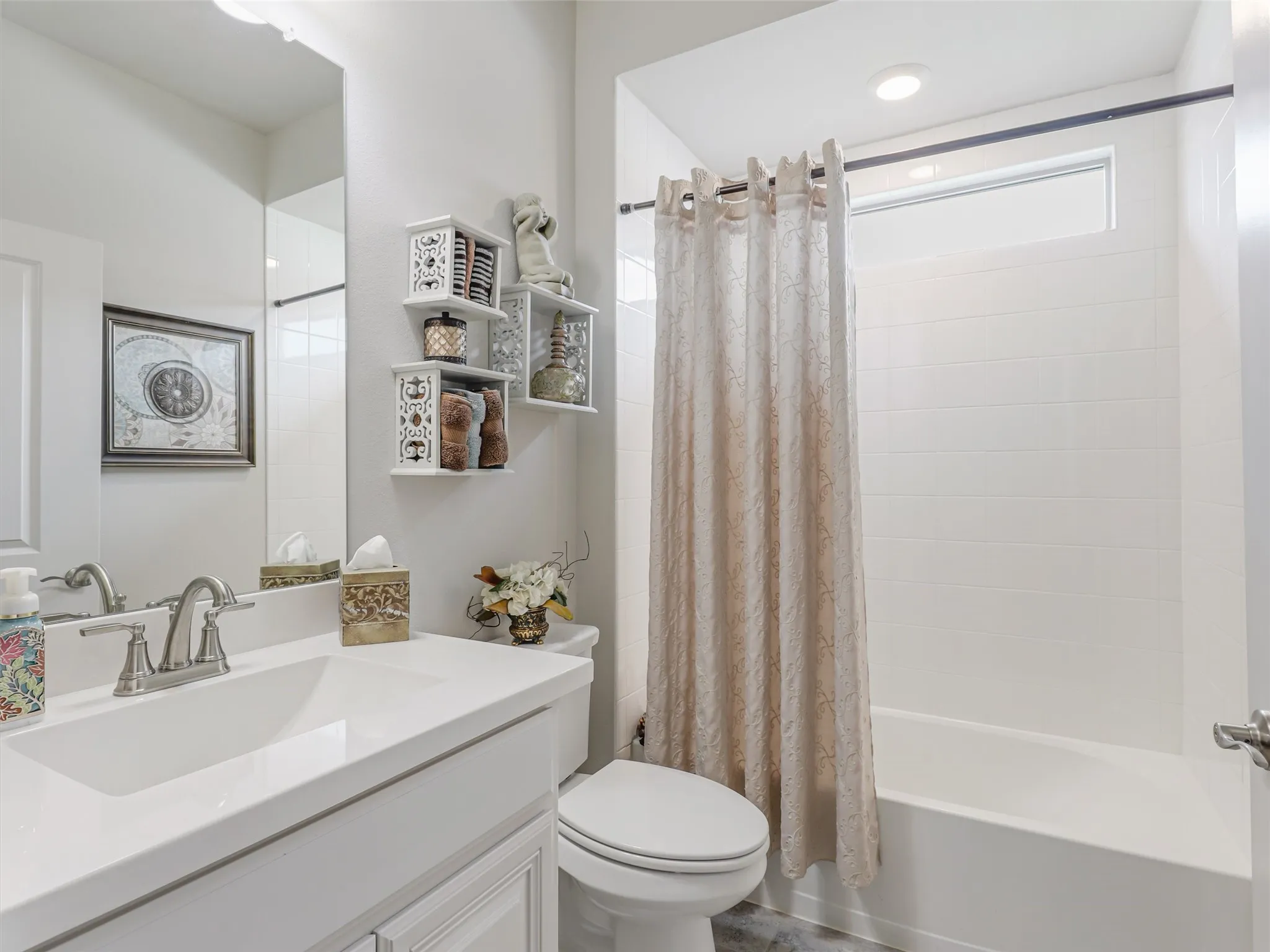 Townhouse For Sale in Denton County , 3770 White Clover Lane, Prosper, Texas 75078, 2 Bedroom, 2 Bathroom, 2 Garage spaces, 1,562 Sqft, built in 2021, mls#21299781, Real Estate Agent in Prosper, Homes For Sale in Denton county, Homes For Sale in Prosper, Realtor in Prosper Texas, Real Estate Brokerage Independent Realty Texas, Luminita Cordes Realtor