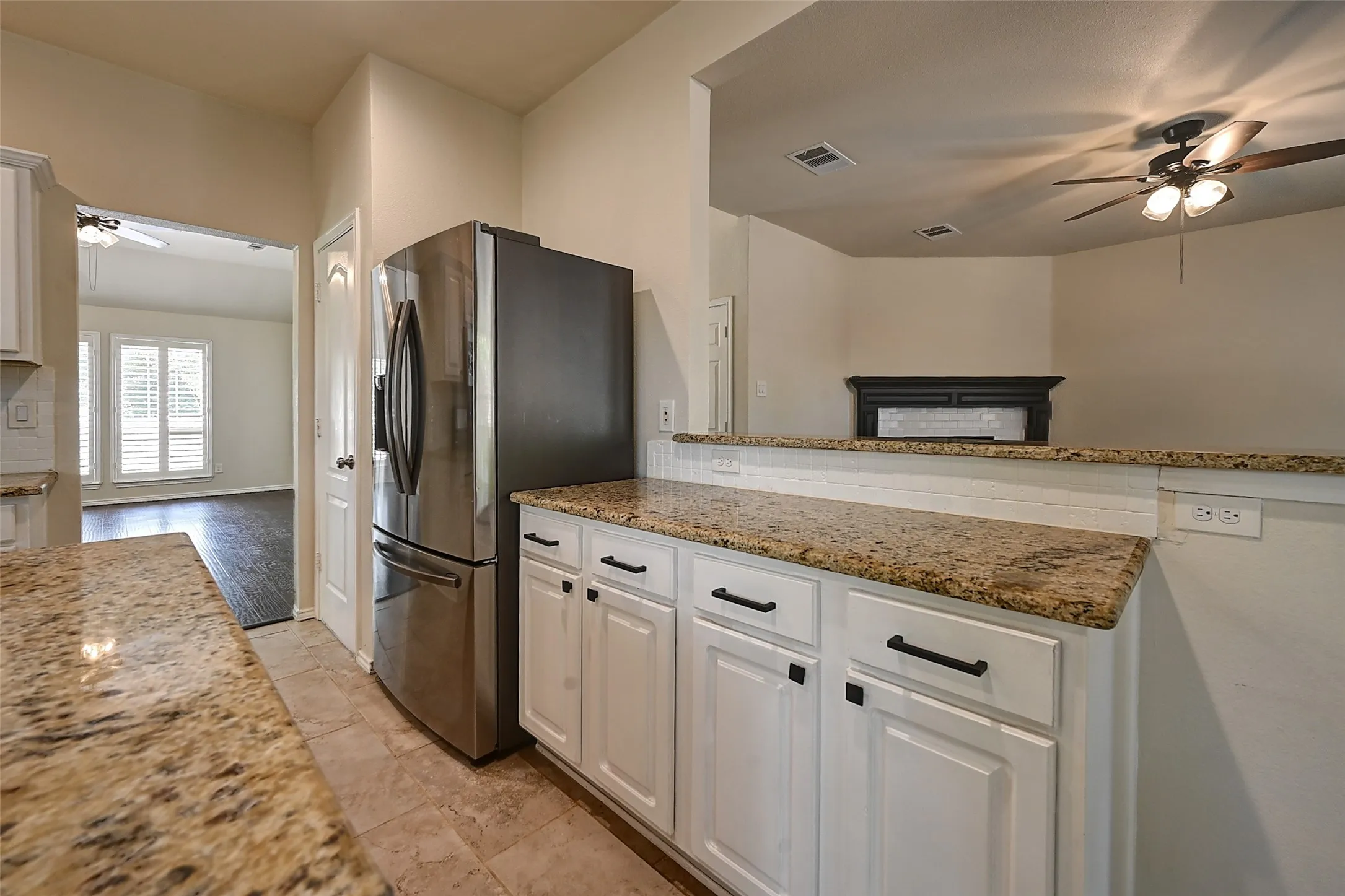 Single Family Residence For Sale in Collin County , 1508 Sandy Ridge, Mc Kinney, Texas 75069, 3 Bedroom, 2 Bathroom, 2 Garage spaces, 2,075 Sqft, built in 1995, mls#21303111, Real Estate Agent in Mc Kinney, Homes For Sale in Collin county, Homes For Sale in Mc Kinney, Realtor in Mc Kinney Texas, Real Estate Brokerage Independent Realty Texas, Luminita Cordes Realtor