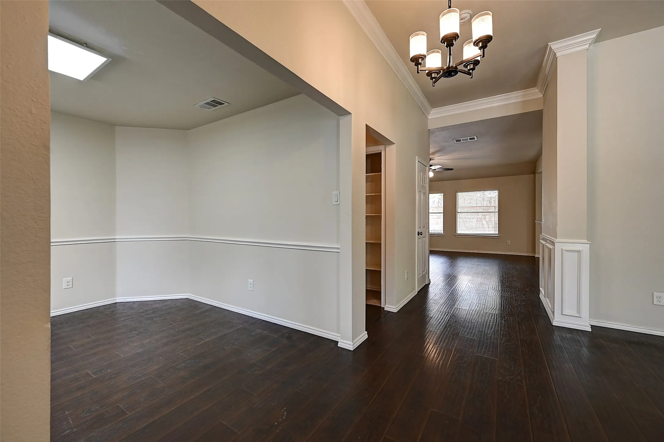 Single Family Residence For Sale in Collin County , 1508 Sandy Ridge, Mc Kinney, Texas 75069, 3 Bedroom, 2 Bathroom, 2 Garage spaces, 2,075 Sqft, built in 1995, mls#21303111, Real Estate Agent in Mc Kinney, Homes For Sale in Collin county, Homes For Sale in Mc Kinney, Realtor in Mc Kinney Texas, Real Estate Brokerage Independent Realty Texas, Luminita Cordes Realtor