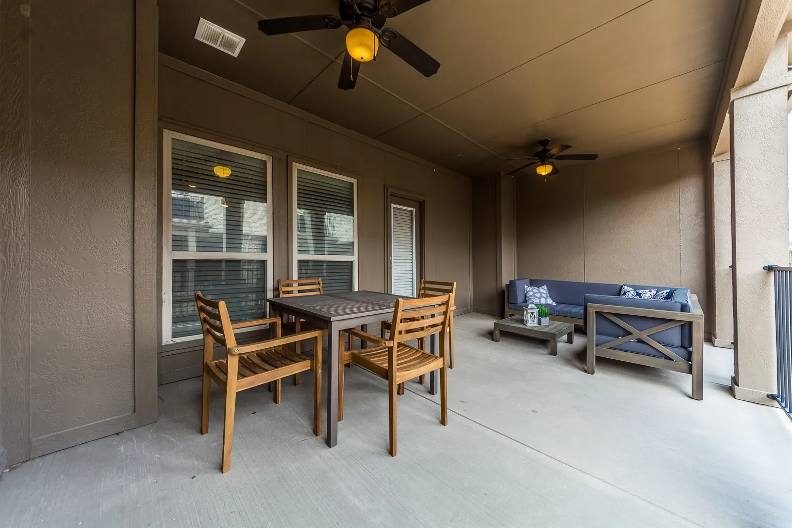 Townhouse For Rent in Collin County , 5722 Kate Avenue, Plano, Texas 75024, 3 Bedroom, 4 Bathroom, 2 Garage spaces, 2,039 Sqft, built in 2012, mls#21304221, Real Estate Agent in Plano, Homes For Rent in Collin county, Homes For Rent in Plano, Realtor in Plano Texas, Real Estate Brokerage Independent Realty Texas, Luminita Cordes Realtor