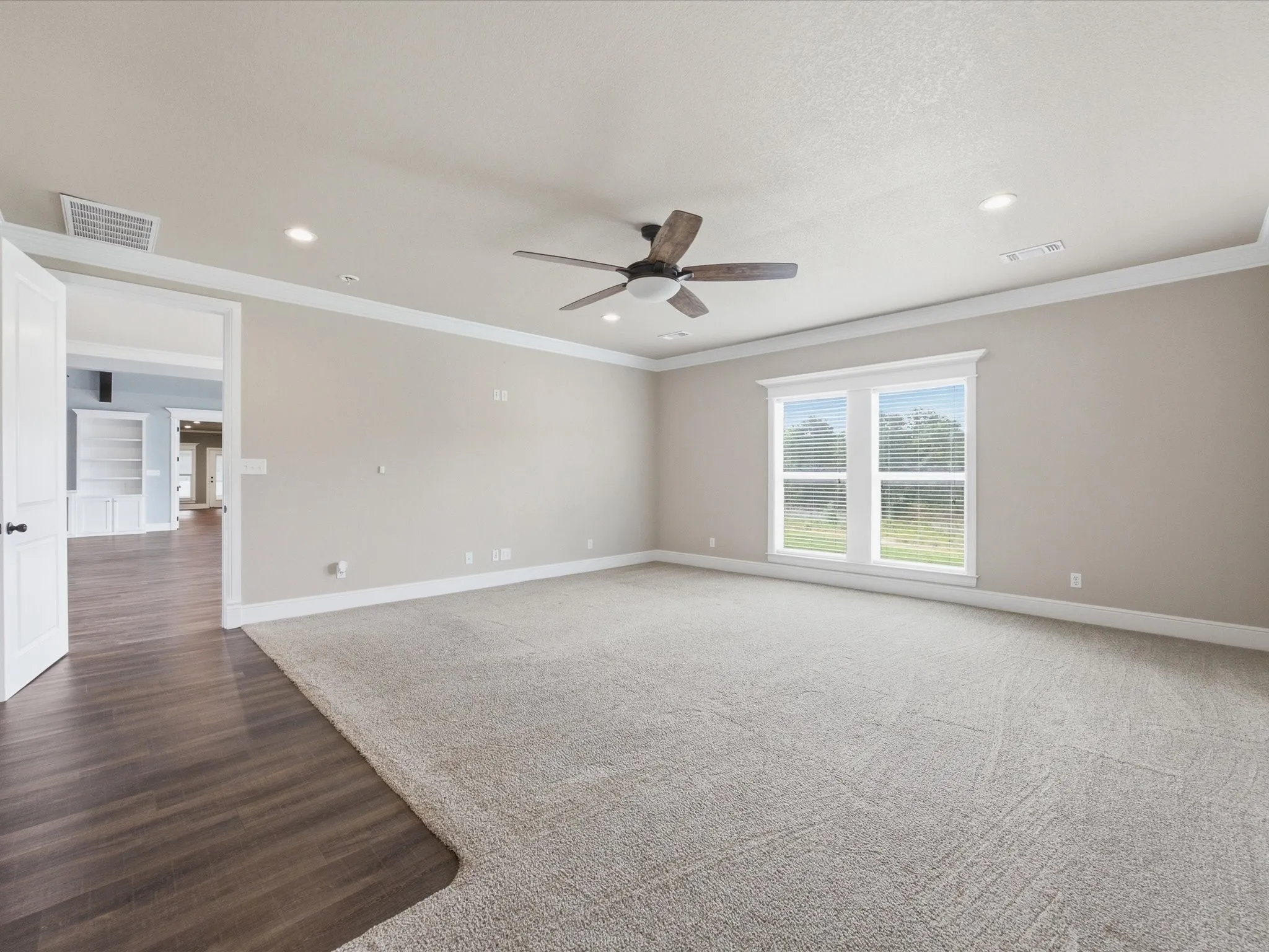 Single Family Residence For Sale in Wise County , 910 County Road 1111, Decatur, Texas 76234, 3 Bedroom, 4 Bathroom, 3 Garage spaces, 4,180 Sqft, built in 2015, mls#21303921, Real Estate Agent in Decatur, Homes For Sale in Wise county, Homes For Sale in Decatur, Realtor in Decatur Texas, Real Estate Brokerage Independent Realty Texas, Luminita Cordes Realtor