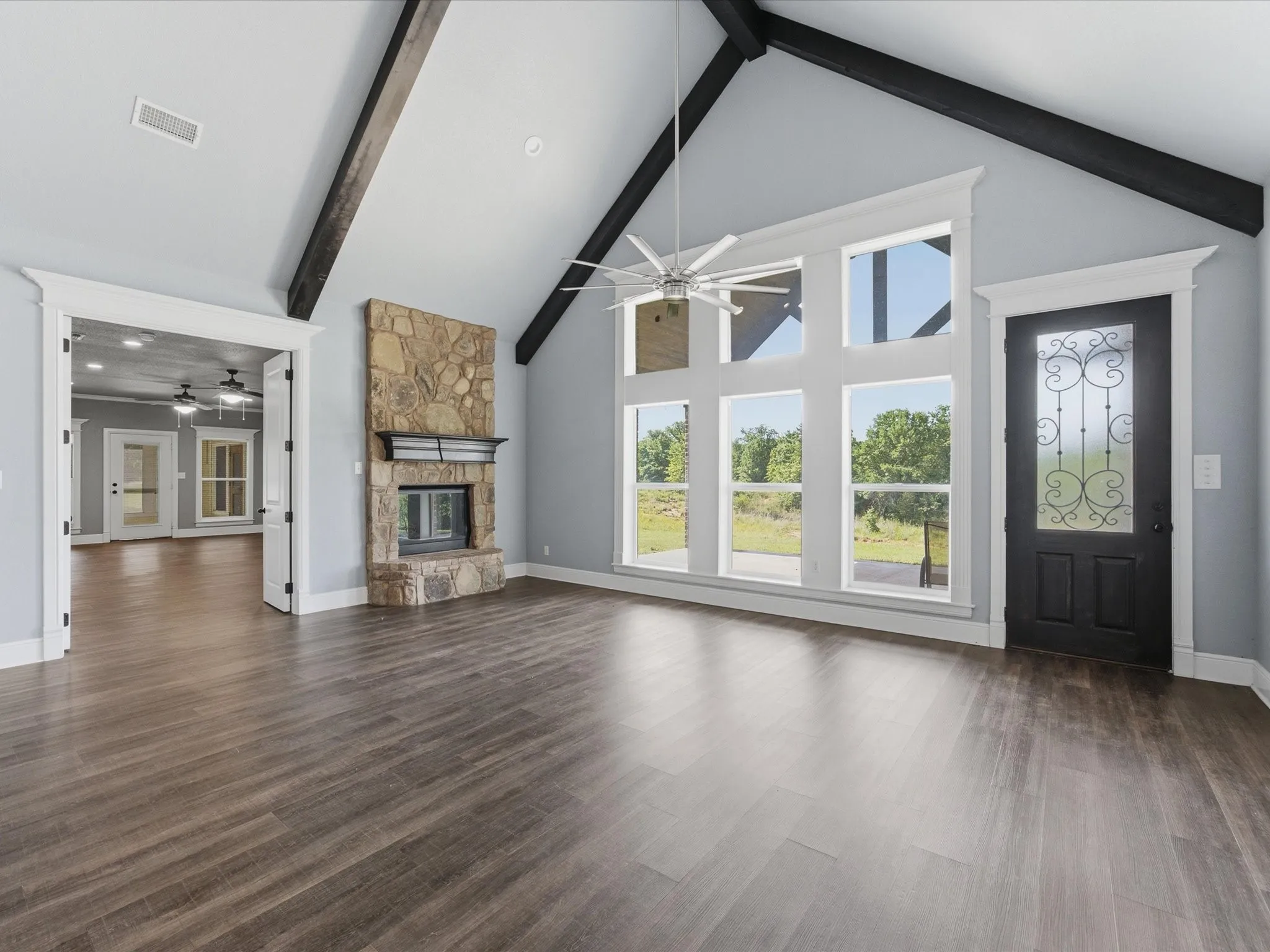 Single Family Residence For Sale in Wise County , 910 County Road 1111, Decatur, Texas 76234, 3 Bedroom, 4 Bathroom, 3 Garage spaces, 4,180 Sqft, built in 2015, mls#21303921, Real Estate Agent in Decatur, Homes For Sale in Wise county, Homes For Sale in Decatur, Realtor in Decatur Texas, Real Estate Brokerage Independent Realty Texas, Luminita Cordes Realtor