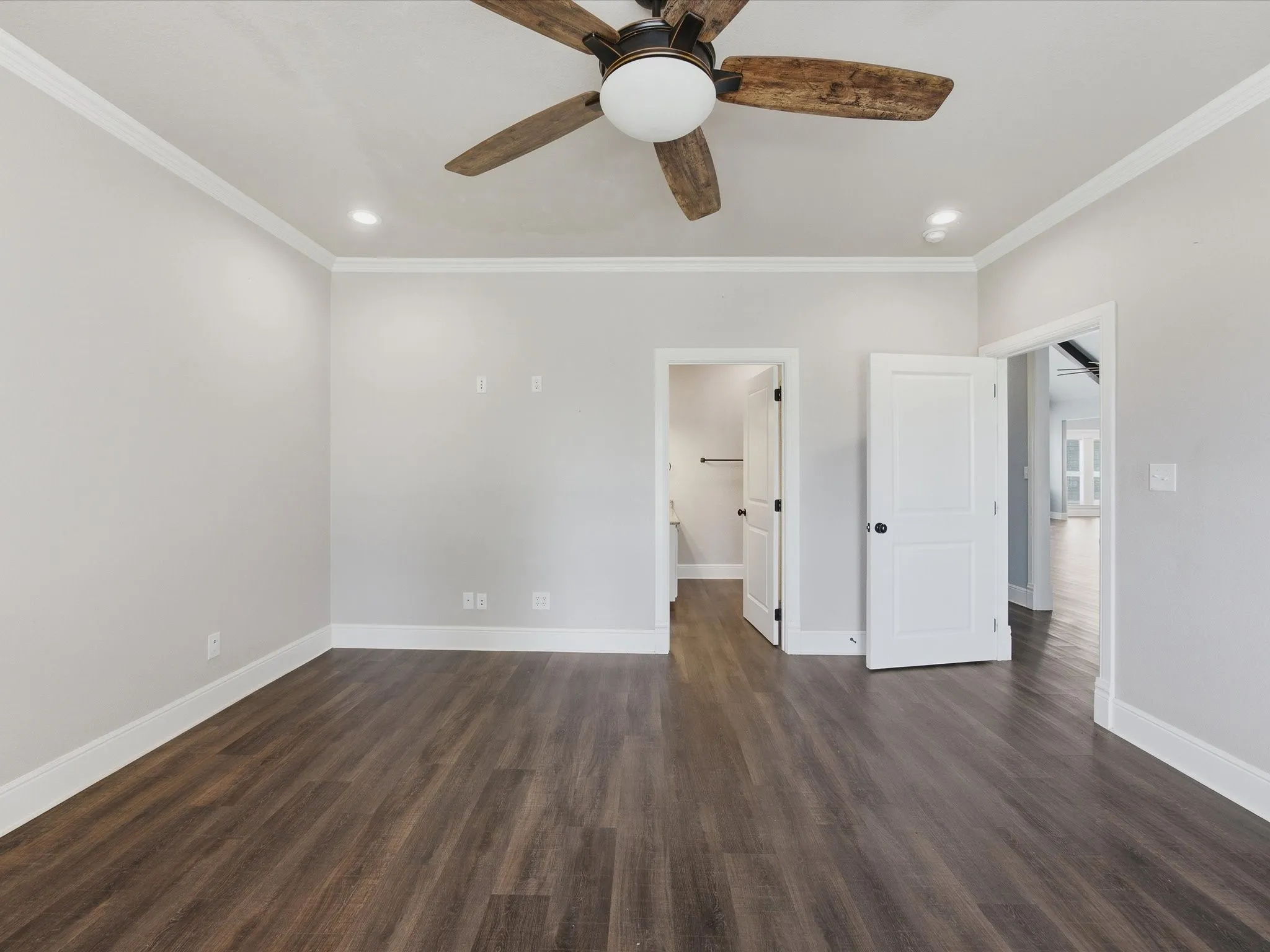 Single Family Residence For Sale in Wise County , 910 County Road 1111, Decatur, Texas 76234, 3 Bedroom, 4 Bathroom, 3 Garage spaces, 4,180 Sqft, built in 2015, mls#21303921, Real Estate Agent in Decatur, Homes For Sale in Wise county, Homes For Sale in Decatur, Realtor in Decatur Texas, Real Estate Brokerage Independent Realty Texas, Luminita Cordes Realtor