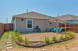 Single Family Residence For Rent in Kaufman County , 4416 Culrin Way, Forney, Texas 75126, 2 Bedroom, 1 Bathroom, 2 Garage spaces, 982 Sqft, built in 2020, mls#21301699, Real Estate Agent in Forney, Homes For Rent in Kaufman county, Homes For Rent in Forney, Realtor in Forney Texas, Real Estate Brokerage Independent Realty Texas, Luminita Cordes Realtor