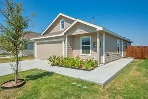 Single Family Residence For Rent in Kaufman County , 4416 Culrin Way, Forney, Texas 75126, 2 Bedroom, 1 Bathroom, 2 Garage spaces, 982 Sqft, built in 2020, mls#21301699, Real Estate Agent in Forney, Homes For Rent in Kaufman county, Homes For Rent in Forney, Realtor in Forney Texas, Real Estate Brokerage Independent Realty Texas, Luminita Cordes Realtor