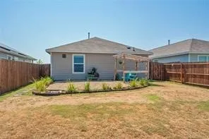 Single Family Residence For Rent in Kaufman County , 4416 Culrin Way, Forney, Texas 75126, 2 Bedroom, 1 Bathroom, 2 Garage spaces, 982 Sqft, built in 2020, mls#21301699, Real Estate Agent in Forney, Homes For Rent in Kaufman county, Homes For Rent in Forney, Realtor in Forney Texas, Real Estate Brokerage Independent Realty Texas, Luminita Cordes Realtor