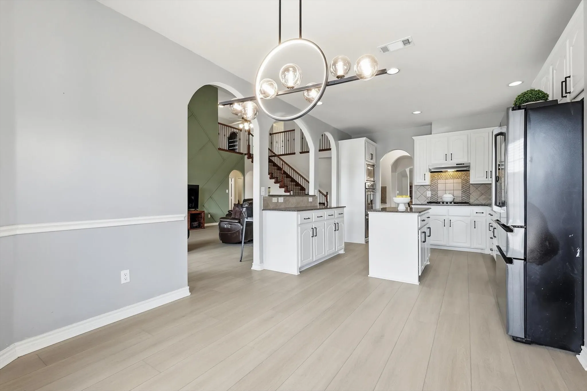 Single Family Residence For Sale in Collin County , 15226 Preachers Lane, Frisco, Texas 75035, 5 Bedroom, 4 Bathroom, 2 Garage spaces, 3,857 Sqft, built in 2005, mls#21289818, Real Estate Agent in Frisco, Homes For Sale in Collin county, Homes For Sale in Frisco, Realtor in Frisco Texas, Real Estate Brokerage Independent Realty Texas, Luminita Cordes Realtor