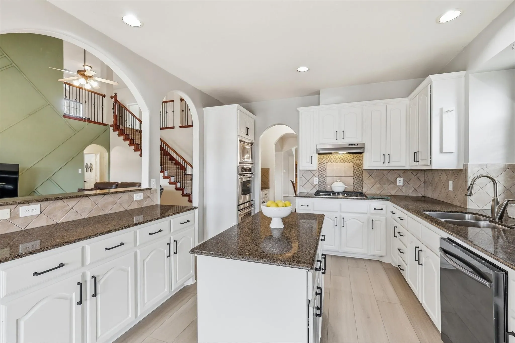 Single Family Residence For Sale in Collin County , 15226 Preachers Lane, Frisco, Texas 75035, 5 Bedroom, 4 Bathroom, 2 Garage spaces, 3,857 Sqft, built in 2005, mls#21289818, Real Estate Agent in Frisco, Homes For Sale in Collin county, Homes For Sale in Frisco, Realtor in Frisco Texas, Real Estate Brokerage Independent Realty Texas, Luminita Cordes Realtor
