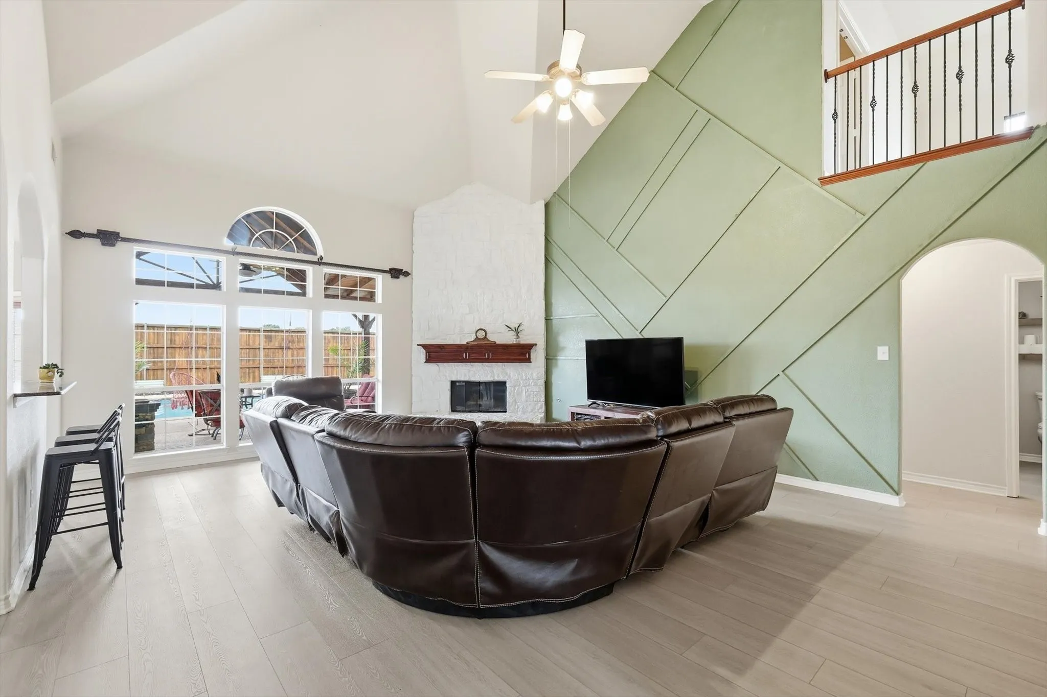Single Family Residence For Sale in Collin County , 15226 Preachers Lane, Frisco, Texas 75035, 5 Bedroom, 4 Bathroom, 2 Garage spaces, 3,857 Sqft, built in 2005, mls#21289818, Real Estate Agent in Frisco, Homes For Sale in Collin county, Homes For Sale in Frisco, Realtor in Frisco Texas, Real Estate Brokerage Independent Realty Texas, Luminita Cordes Realtor