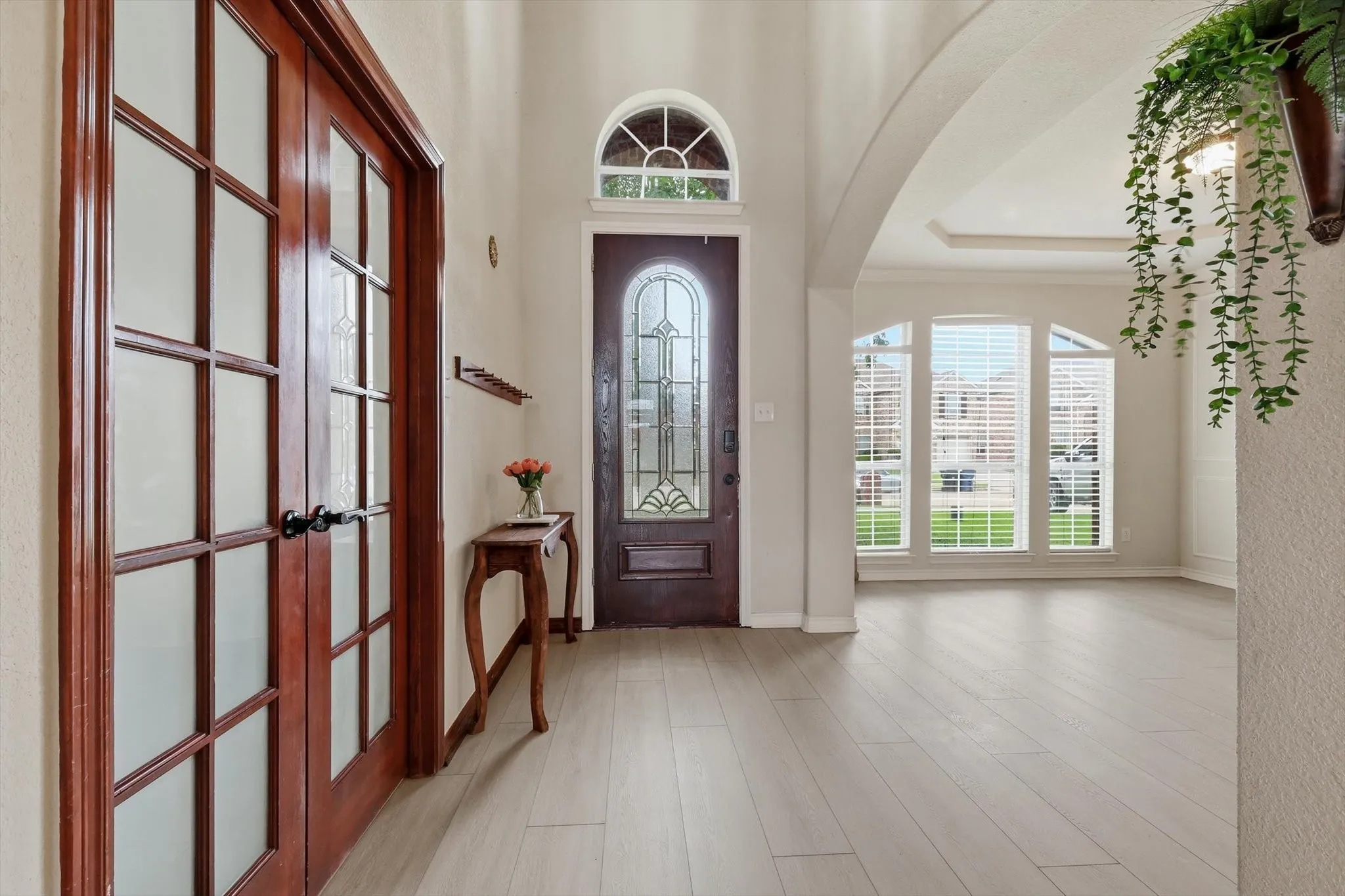 Single Family Residence For Sale in Collin County , 15226 Preachers Lane, Frisco, Texas 75035, 5 Bedroom, 4 Bathroom, 2 Garage spaces, 3,857 Sqft, built in 2005, mls#21289818, Real Estate Agent in Frisco, Homes For Sale in Collin county, Homes For Sale in Frisco, Realtor in Frisco Texas, Real Estate Brokerage Independent Realty Texas, Luminita Cordes Realtor