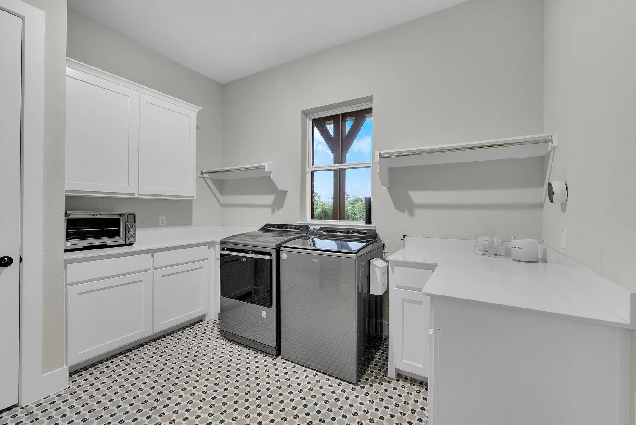 Single Family Residence For Sale in Collin County , 1414 Tucker Place, Celina, Texas 75009, 7 Bedroom, 7 Bathroom, 7 Garage spaces, 5,267 Sqft, built in 2022, mls#21298396, Real Estate Agent in Celina, Homes For Sale in Collin county, Homes For Sale in Celina, Realtor in Celina Texas, Real Estate Brokerage Independent Realty Texas, Luminita Cordes Realtor