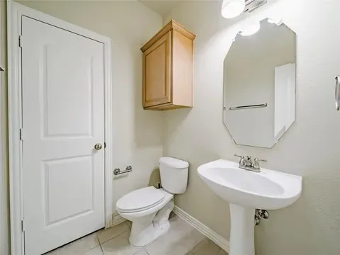 Townhouse For Sale in Denton County , 2573 Jacobson Drive, Lewisville, Texas 75067, 3 Bedroom, 4 Bathroom, 2 Garage spaces, 2,482 Sqft, built in 2008, mls#21294857, Real Estate Agent in Lewisville, Homes For Sale in Denton county, Homes For Sale in Lewisville, Realtor in Lewisville Texas, Real Estate Brokerage Independent Realty Texas, Luminita Cordes Realtor