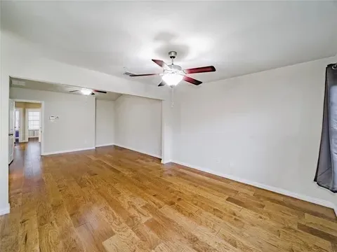 Townhouse For Sale in Denton County , 2573 Jacobson Drive, Lewisville, Texas 75067, 3 Bedroom, 4 Bathroom, 2 Garage spaces, 2,482 Sqft, built in 2008, mls#21294857, Real Estate Agent in Lewisville, Homes For Sale in Denton county, Homes For Sale in Lewisville, Realtor in Lewisville Texas, Real Estate Brokerage Independent Realty Texas, Luminita Cordes Realtor