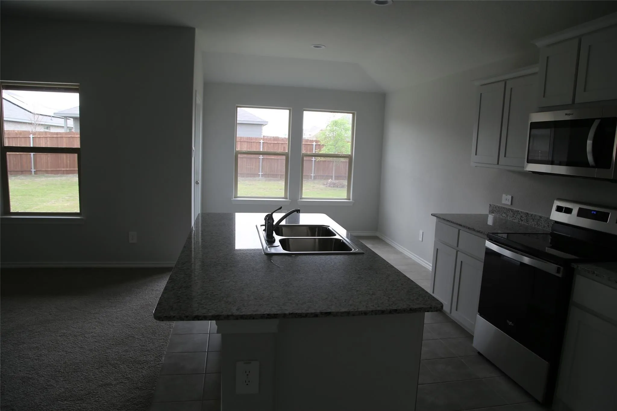 Single Family Residence For Rent in Tarrant County , 333 Beekeeper Drive, Fort Worth, Texas 76131, 3 Bedroom, 2 Bathroom, 2 Garage spaces, 1,447 Sqft, built in 2023, mls#21301419, Real Estate Agent in Fort Worth, Homes For Rent in Tarrant county, Homes For Rent in Fort Worth, Realtor in Fort Worth Texas, Real Estate Brokerage Independent Realty Texas, Luminita Cordes Realtor