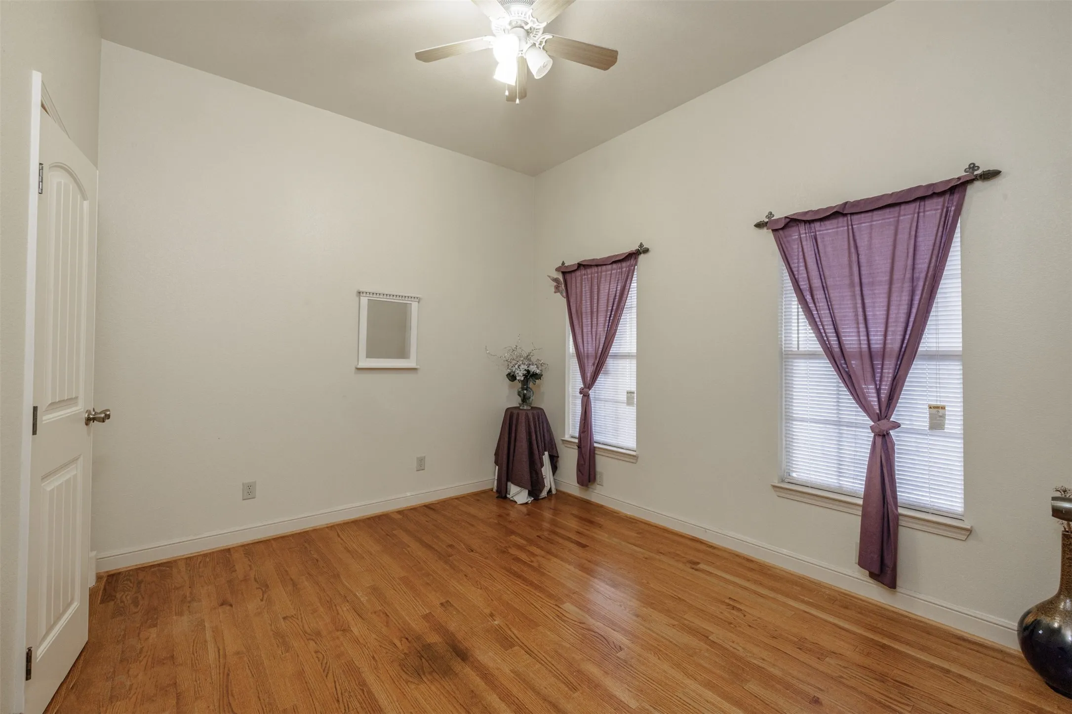 Single Family Residence For Sale in Wood County , 4699 County Road 1600, Alba, Texas 75410, 4 Bedroom, 3 Bathroom, 4 Garage spaces, 3,210 Sqft, built in 2007, mls#21300632, Real Estate Agent in Alba, Homes For Sale in Wood county, Homes For Sale in Alba, Realtor in Alba Texas, Real Estate Brokerage Independent Realty Texas, Luminita Cordes Realtor