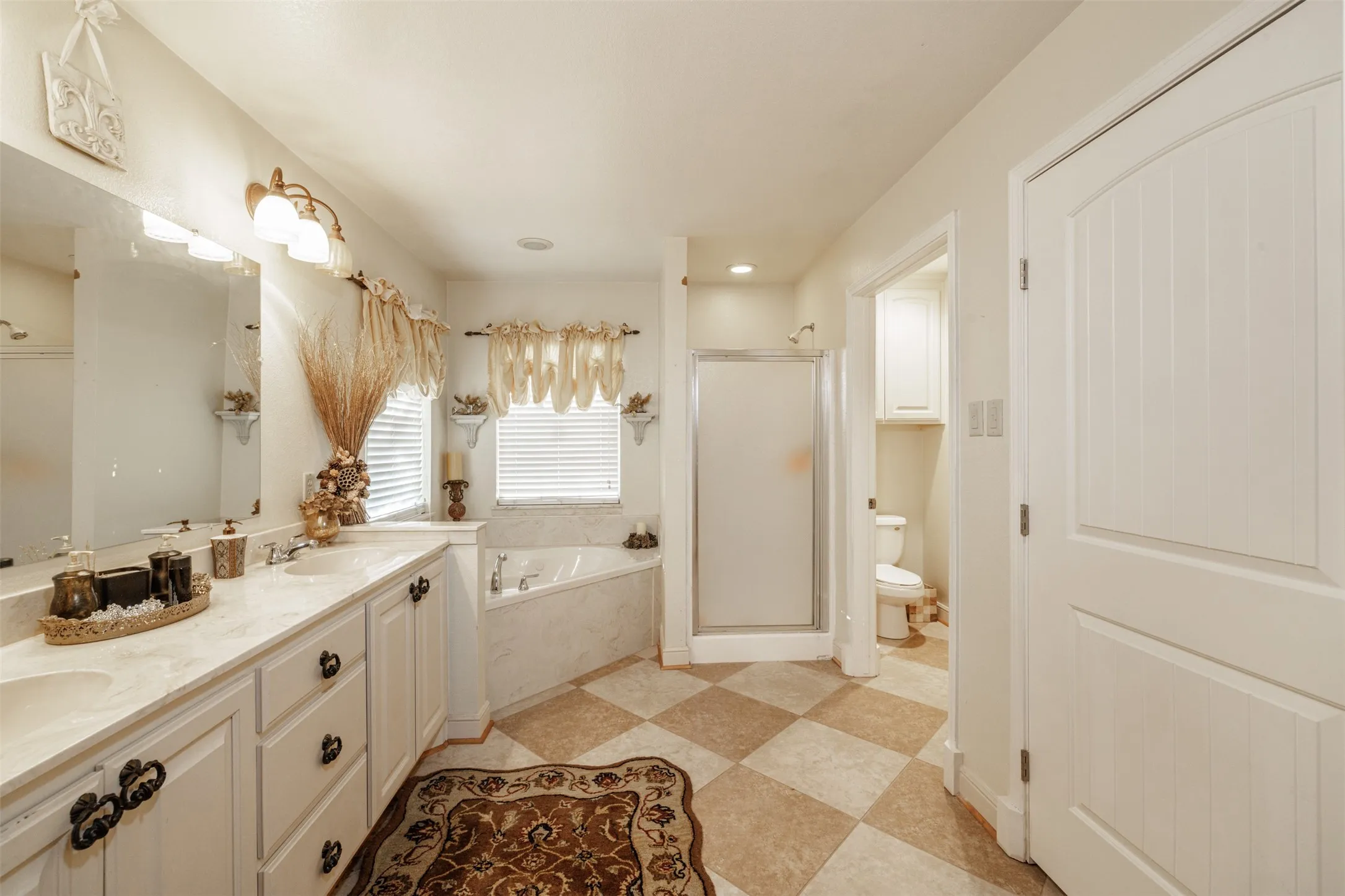Single Family Residence For Sale in Wood County , 4699 County Road 1600, Alba, Texas 75410, 4 Bedroom, 3 Bathroom, 4 Garage spaces, 3,210 Sqft, built in 2007, mls#21300632, Real Estate Agent in Alba, Homes For Sale in Wood county, Homes For Sale in Alba, Realtor in Alba Texas, Real Estate Brokerage Independent Realty Texas, Luminita Cordes Realtor