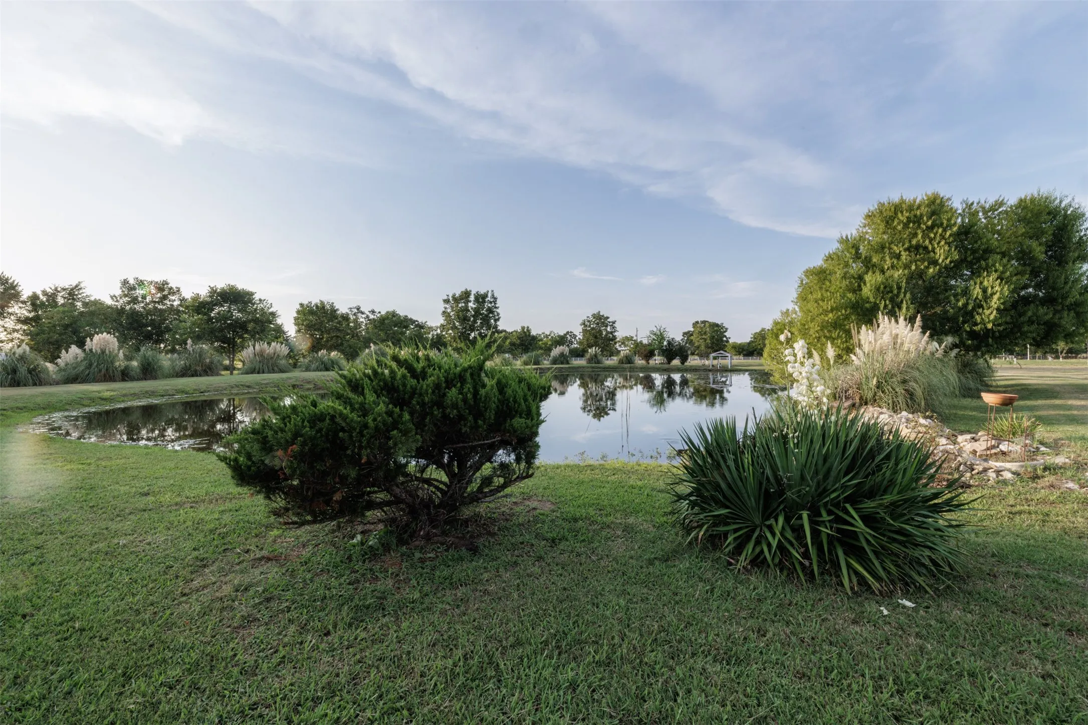 Single Family Residence For Sale in Wood County , 4699 County Road 1600, Alba, Texas 75410, 4 Bedroom, 3 Bathroom, 4 Garage spaces, 3,210 Sqft, built in 2007, mls#21300632, Real Estate Agent in Alba, Homes For Sale in Wood county, Homes For Sale in Alba, Realtor in Alba Texas, Real Estate Brokerage Independent Realty Texas, Luminita Cordes Realtor