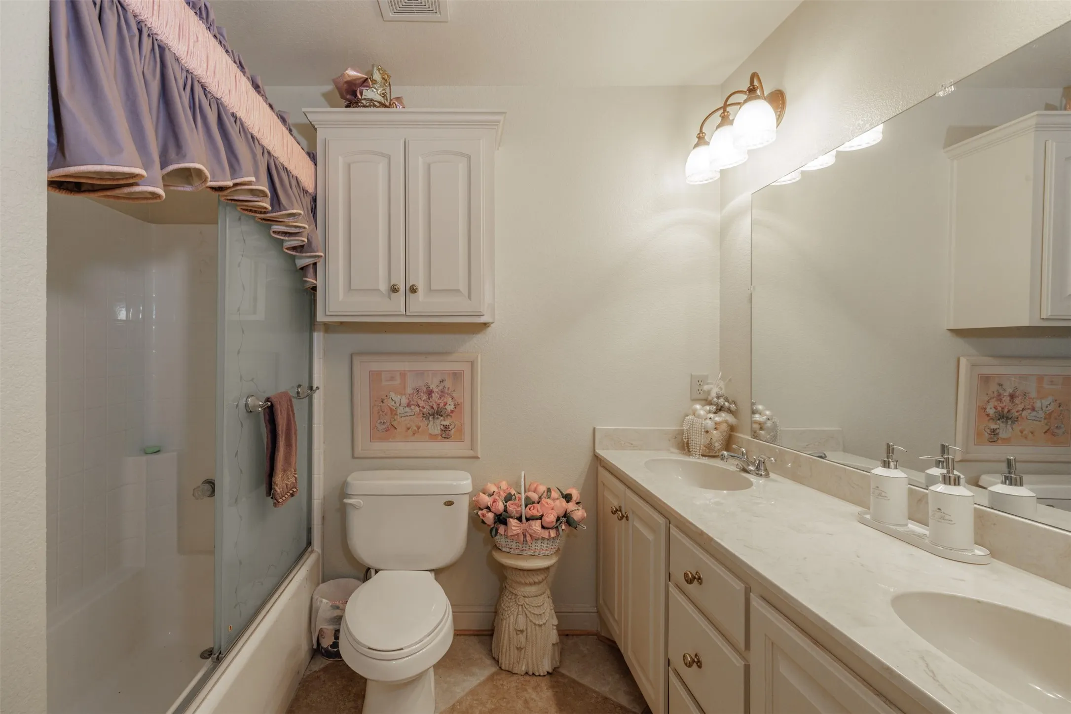 Single Family Residence For Sale in Wood County , 4699 County Road 1600, Alba, Texas 75410, 4 Bedroom, 3 Bathroom, 4 Garage spaces, 3,210 Sqft, built in 2007, mls#21300632, Real Estate Agent in Alba, Homes For Sale in Wood county, Homes For Sale in Alba, Realtor in Alba Texas, Real Estate Brokerage Independent Realty Texas, Luminita Cordes Realtor