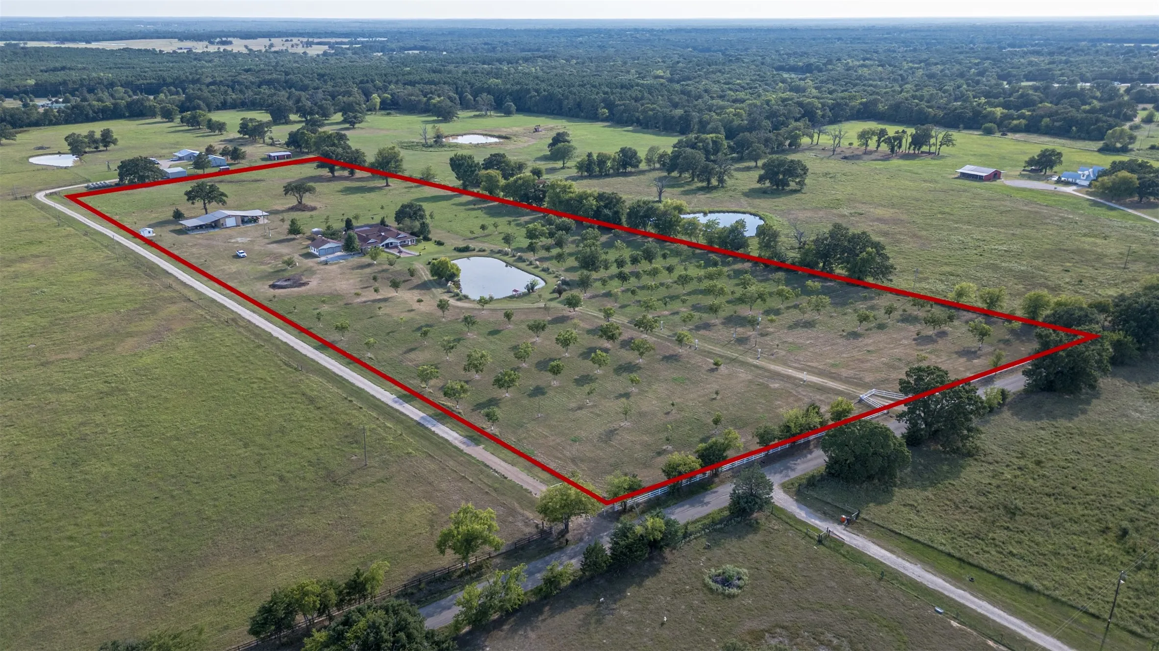 Single Family Residence For Sale in Wood County , 4699 County Road 1600, Alba, Texas 75410, 4 Bedroom, 3 Bathroom, 4 Garage spaces, 3,210 Sqft, built in 2007, mls#21300632, Real Estate Agent in Alba, Homes For Sale in Wood county, Homes For Sale in Alba, Realtor in Alba Texas, Real Estate Brokerage Independent Realty Texas, Luminita Cordes Realtor