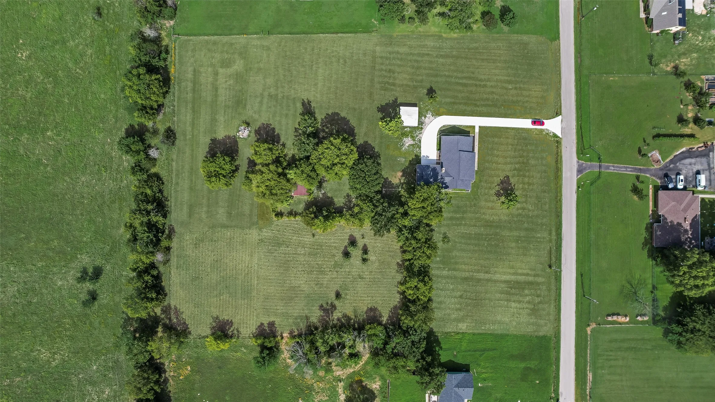 Single Family Residence For Sale in Hunt County , 302 County Road 3320, Greenville, Texas 75402, 3 Bedroom, 2 Bathroom, 2 Garage spaces, 1,670 Sqft, built in 1983, mls#21304279, Real Estate Agent in Greenville, Homes For Sale in Hunt county, Homes For Sale in Greenville, Realtor in Greenville Texas, Real Estate Brokerage Independent Realty Texas, Luminita Cordes Realtor