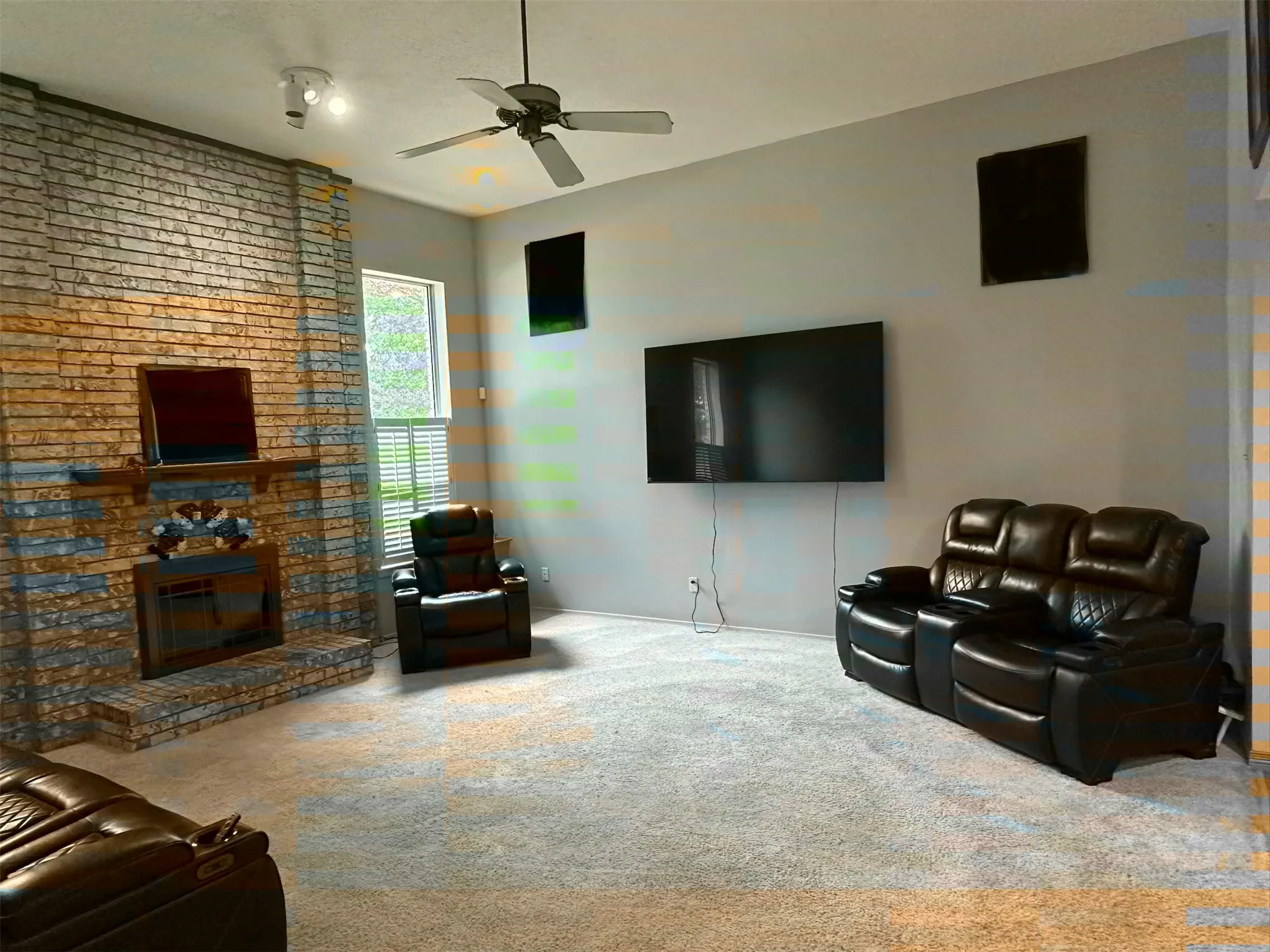 Single Family Residence For Sale in Denton County , 2312 Westbrook Drive, Carrollton, Texas 75007, 3 Bedrooms, 2 Bathrooms, 2 Garage spaces, 1,795 Sqft, built in 1978, Price $385,000, mls#21269111, Real Estate Agent in Carrollton, Homes For Sale in Denton county, Homes For Sale in Carrollton, Realtor in Carrollton Texas, Real Estate Brokerage Independent Realty Texas, Luminita Cordes Realtor