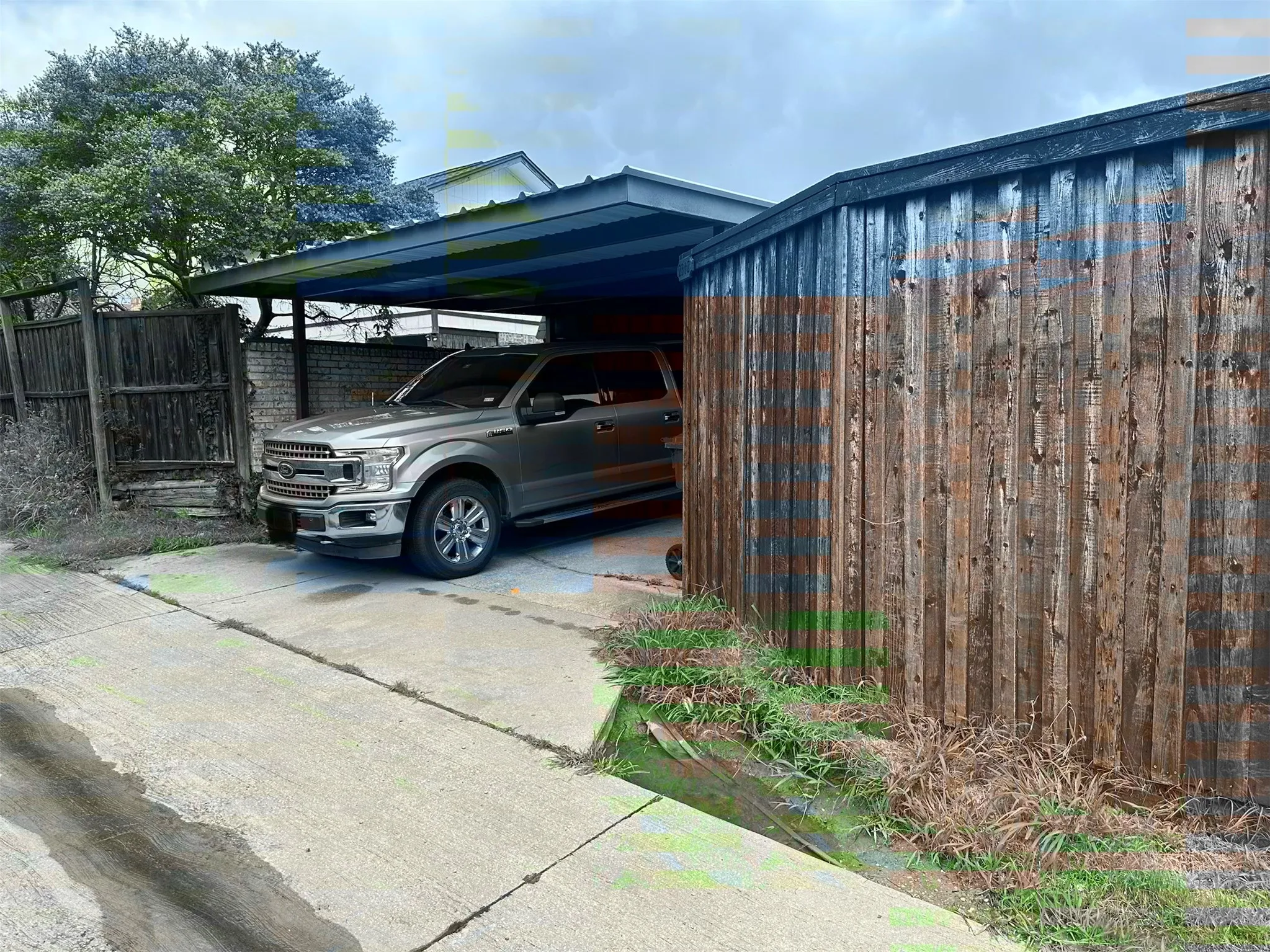 Single Family Residence For Sale in Denton County , 2312 Westbrook Drive, Carrollton, Texas 75007, 3 Bedrooms, 2 Bathrooms, 2 Garage spaces, 1,795 Sqft, built in 1978, Price $385,000, mls#21269111, Real Estate Agent in Carrollton, Homes For Sale in Denton county, Homes For Sale in Carrollton, Realtor in Carrollton Texas, Real Estate Brokerage Independent Realty Texas, Luminita Cordes Realtor