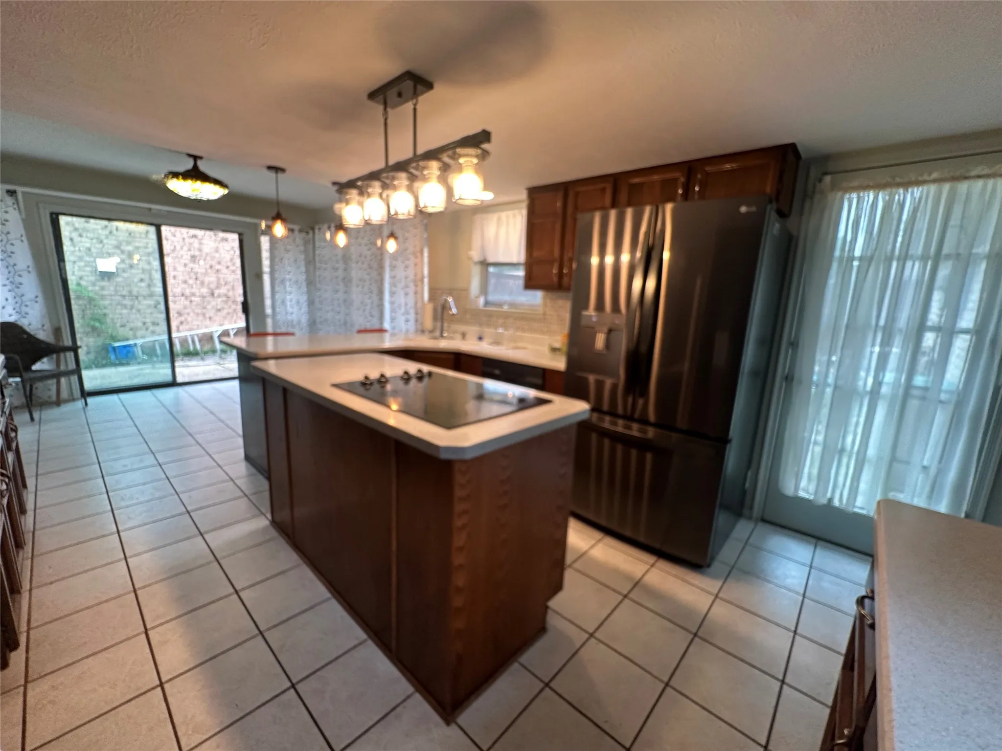 Single Family Residence For Sale in Denton County , 2312 Westbrook Drive, Carrollton, Texas 75007, 3 Bedrooms, 2 Bathrooms, 2 Garage spaces, 1,795 Sqft, built in 1978, Price $385,000, mls#21269111, Real Estate Agent in Carrollton, Homes For Sale in Denton county, Homes For Sale in Carrollton, Realtor in Carrollton Texas, Real Estate Brokerage Independent Realty Texas, Luminita Cordes Realtor