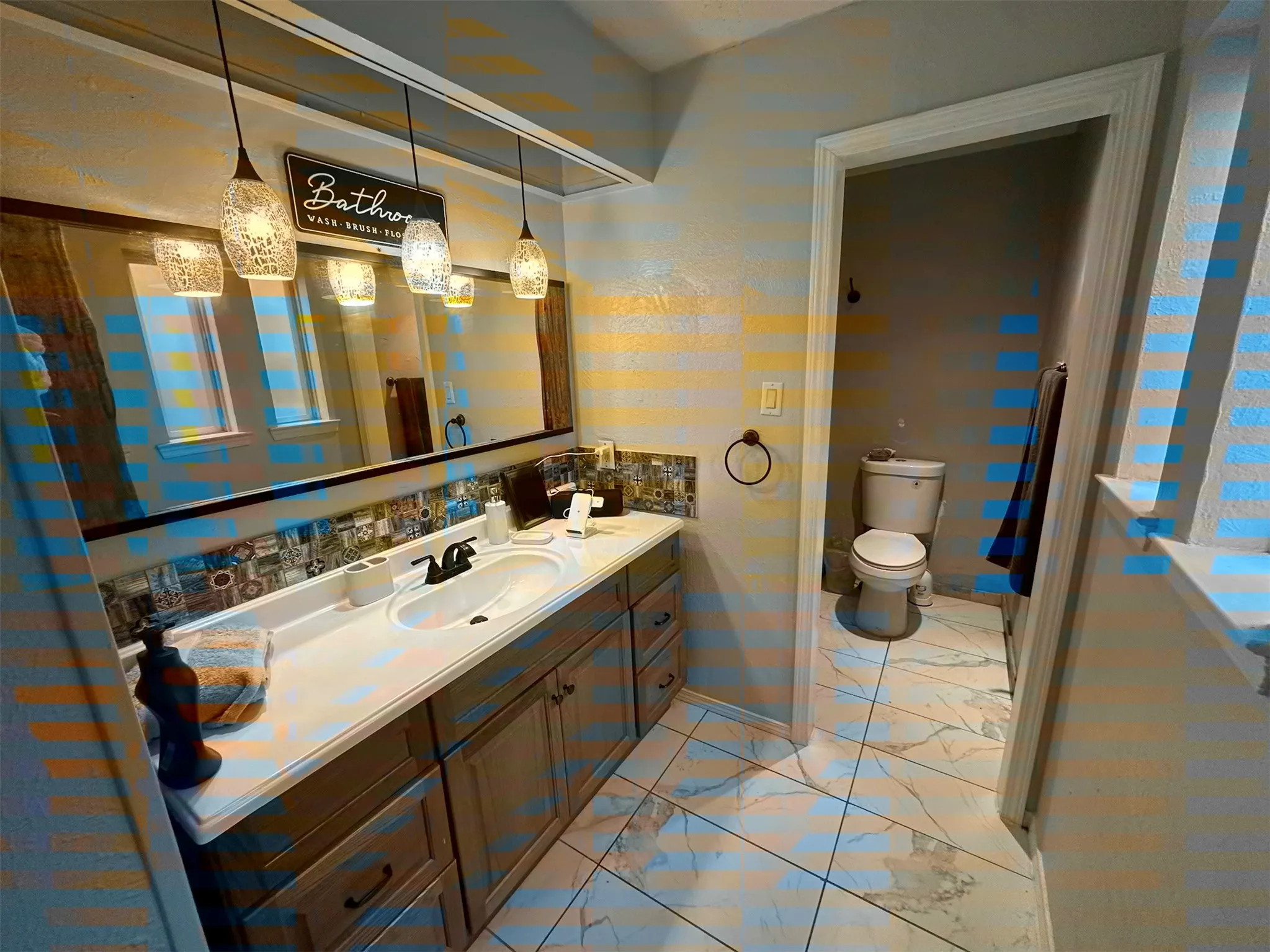 Single Family Residence For Sale in Denton County , 2312 Westbrook Drive, Carrollton, Texas 75007, 3 Bedrooms, 2 Bathrooms, 2 Garage spaces, 1,795 Sqft, built in 1978, Price $385,000, mls#21269111, Real Estate Agent in Carrollton, Homes For Sale in Denton county, Homes For Sale in Carrollton, Realtor in Carrollton Texas, Real Estate Brokerage Independent Realty Texas, Luminita Cordes Realtor