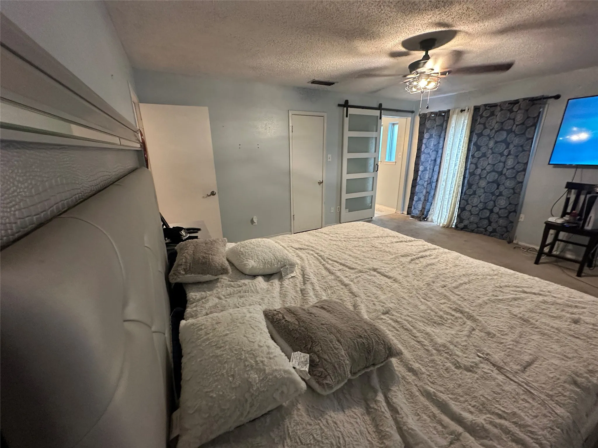 Single Family Residence For Sale in Denton County , 2312 Westbrook Drive, Carrollton, Texas 75007, 3 Bedrooms, 2 Bathrooms, 2 Garage spaces, 1,795 Sqft, built in 1978, Price $385,000, mls#21269111, Real Estate Agent in Carrollton, Homes For Sale in Denton county, Homes For Sale in Carrollton, Realtor in Carrollton Texas, Real Estate Brokerage Independent Realty Texas, Luminita Cordes Realtor