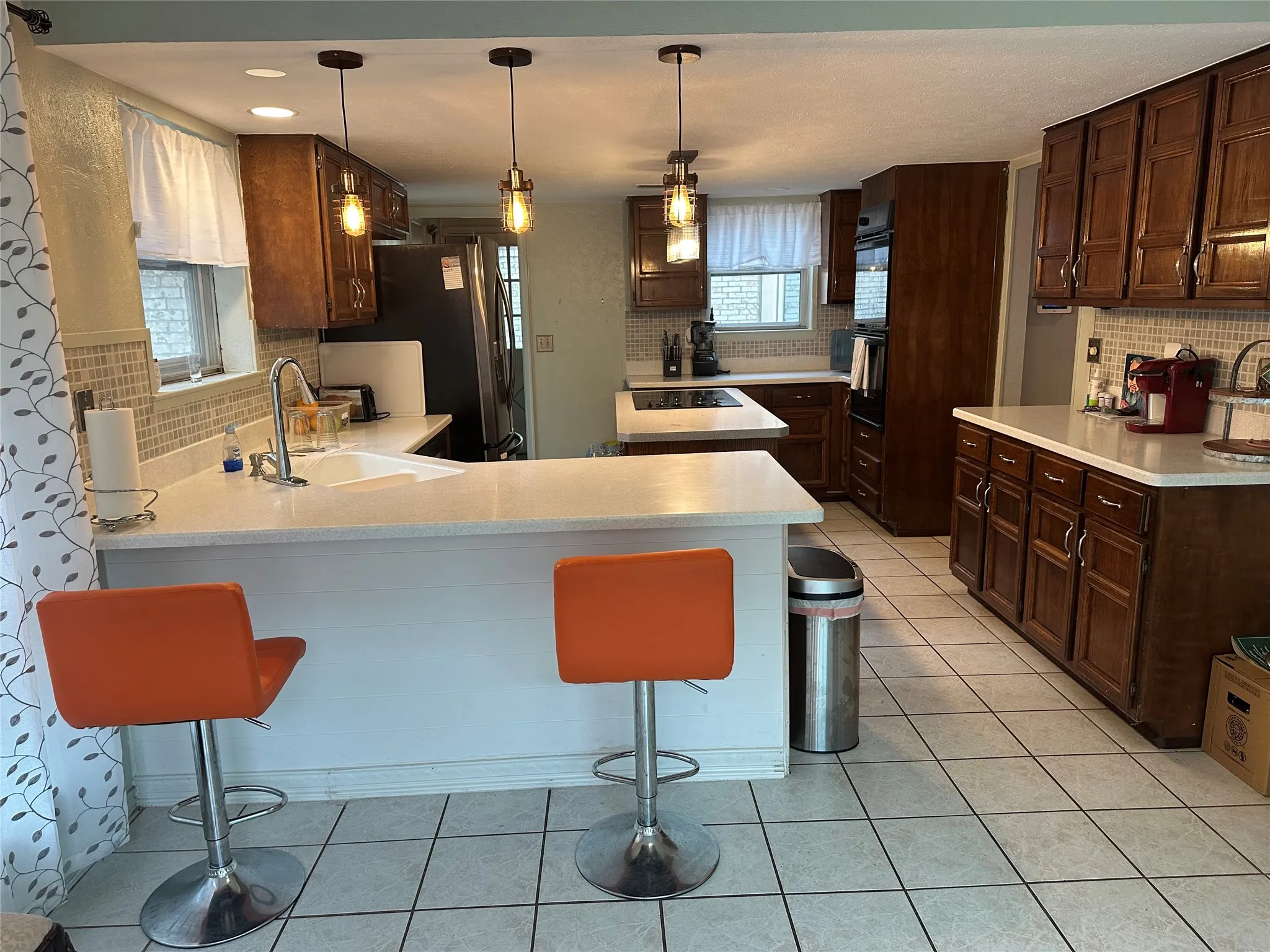 Single Family Residence For Sale in Denton County , 2312 Westbrook Drive, Carrollton, Texas 75007, 3 Bedrooms, 2 Bathrooms, 2 Garage spaces, 1,795 Sqft, built in 1978, Price $385,000, mls#21269111, Real Estate Agent in Carrollton, Homes For Sale in Denton county, Homes For Sale in Carrollton, Realtor in Carrollton Texas, Real Estate Brokerage Independent Realty Texas, Luminita Cordes Realtor
