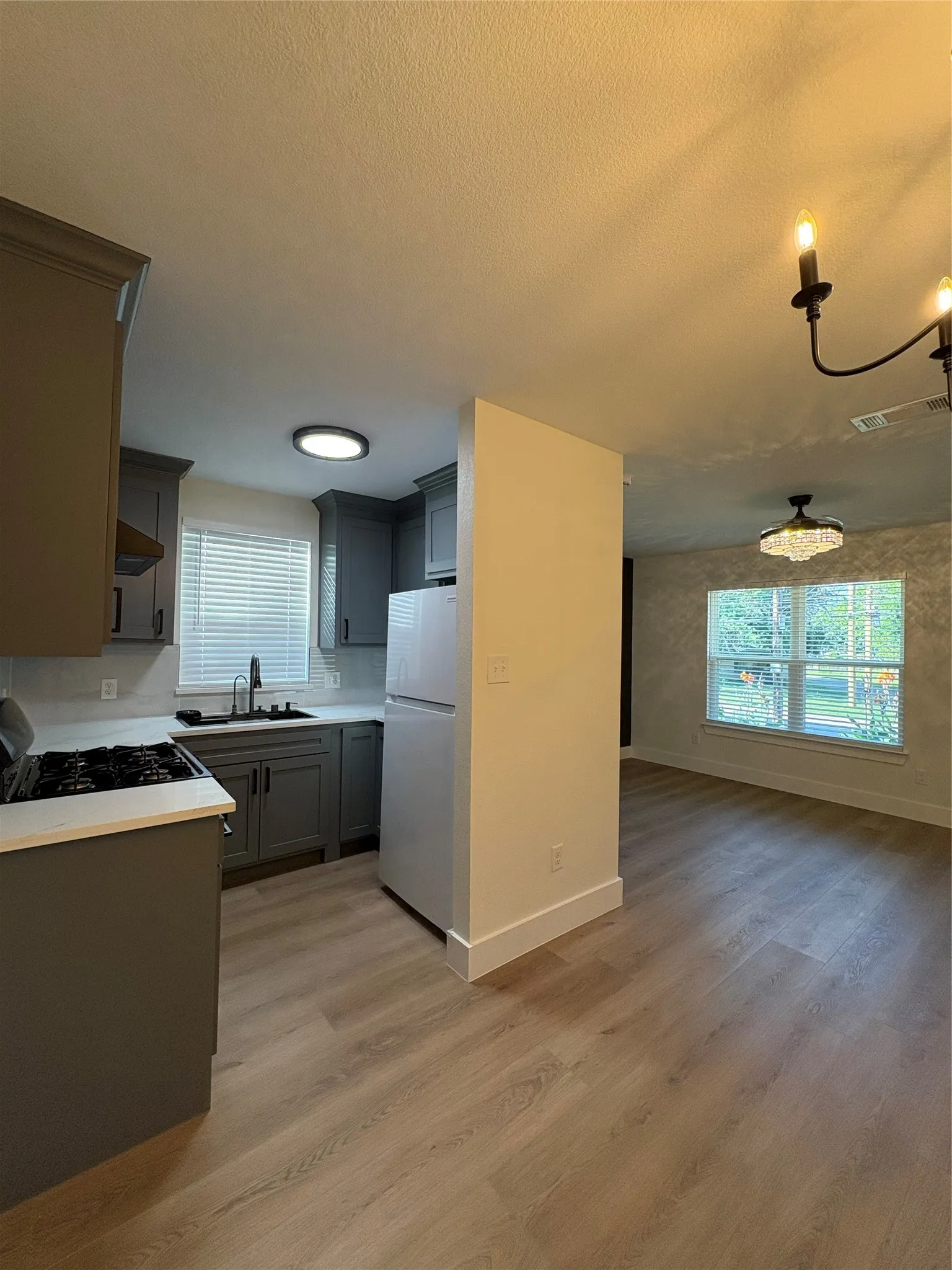Duplex For Rent in Dallas County , 3927 Malcolm X Blvd, Dallas, Texas 75215, 1 Bedroom, 1 Bathroom, Garage spaces, 1,248 Sqft, built in 1938, mls#21304308, Real Estate Agent in Dallas, Homes For Rent in Dallas county, Homes For Rent in Dallas, Realtor in Dallas Texas, Real Estate Brokerage Independent Realty Texas, Luminita Cordes Realtor