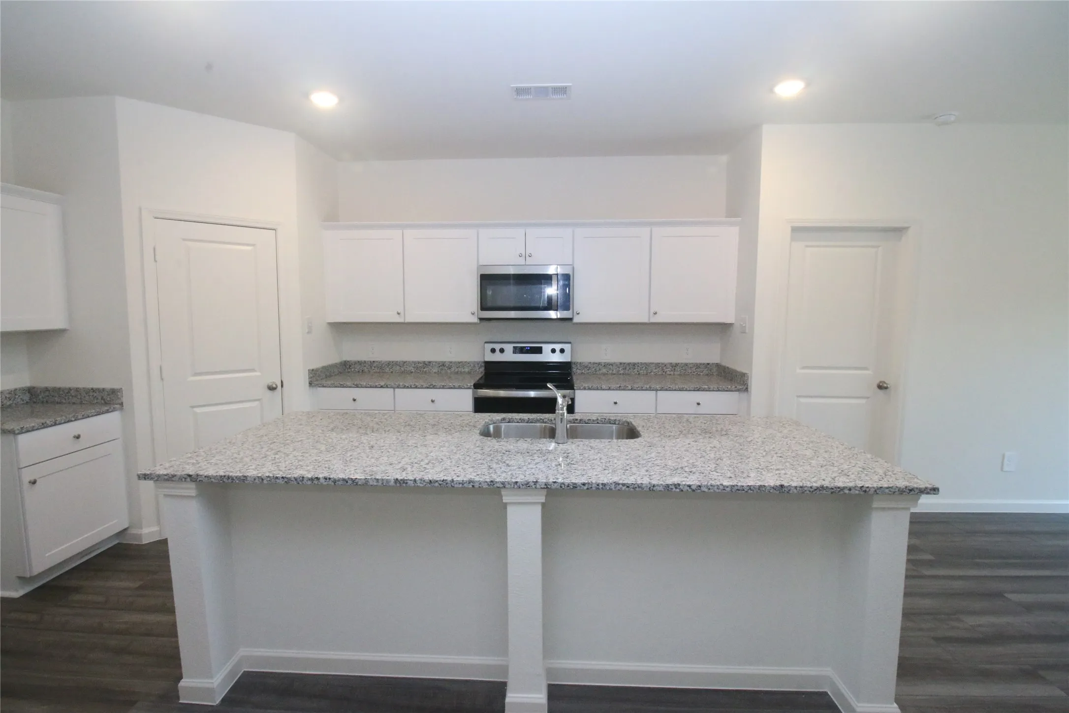 Single Family Residence For Rent in Kaufman County , 1226 Herring Drive, Forney, Texas 75126, 4 Bedroom, 2 Bathroom, 2 Garage spaces, 1,827 Sqft, built in 2026, mls#21296157, Real Estate Agent in Forney, Homes For Rent in Kaufman county, Homes For Rent in Forney, Realtor in Forney Texas, Real Estate Brokerage Independent Realty Texas, Luminita Cordes Realtor