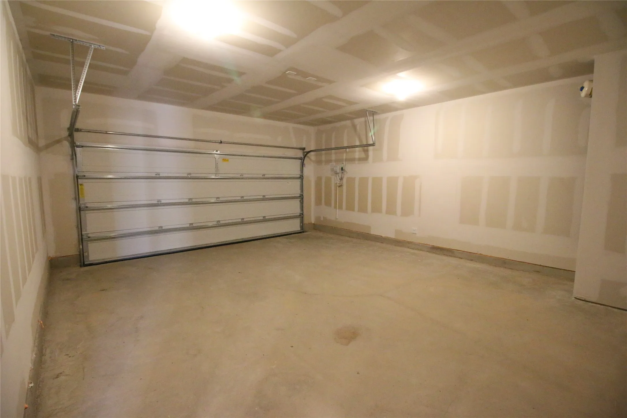 Single Family Residence For Rent in Kaufman County , 1221 Herring Drive, Forney, Texas 75126, 4 Bedroom, 3 Bathroom, 2 Garage spaces, 2,338 Sqft, built in 2026, mls#21296155, Real Estate Agent in Forney, Homes For Rent in Kaufman county, Homes For Rent in Forney, Realtor in Forney Texas, Real Estate Brokerage Independent Realty Texas, Luminita Cordes Realtor