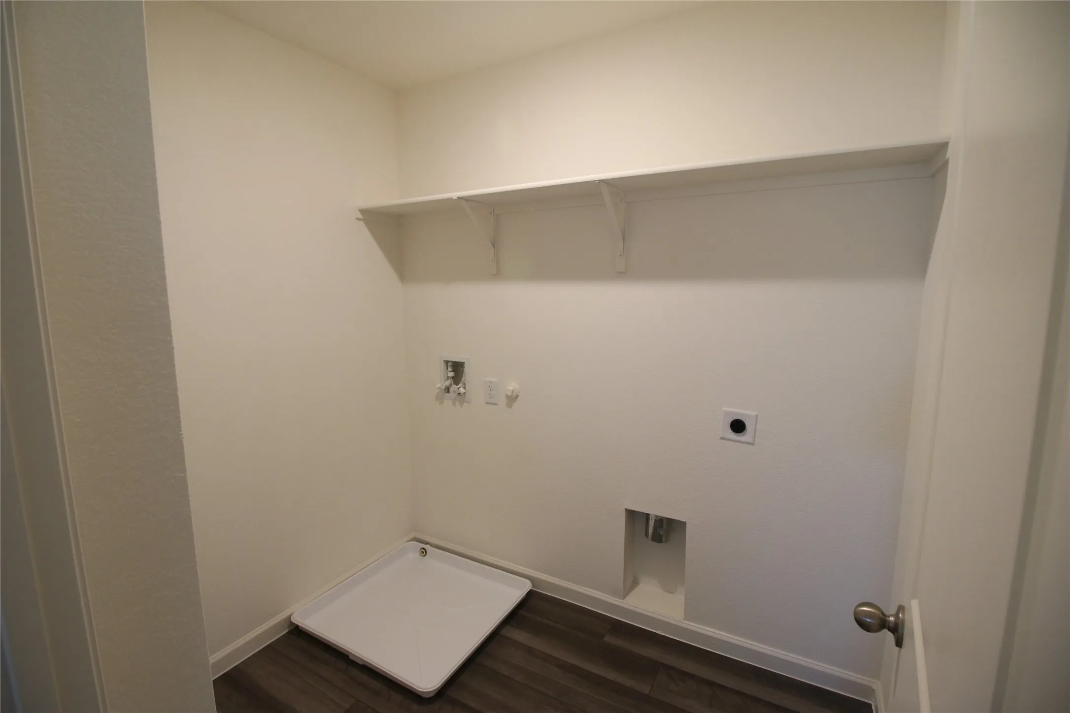 Single Family Residence For Rent in Kaufman County , 1221 Herring Drive, Forney, Texas 75126, 4 Bedroom, 3 Bathroom, 2 Garage spaces, 2,338 Sqft, built in 2026, mls#21296155, Real Estate Agent in Forney, Homes For Rent in Kaufman county, Homes For Rent in Forney, Realtor in Forney Texas, Real Estate Brokerage Independent Realty Texas, Luminita Cordes Realtor
