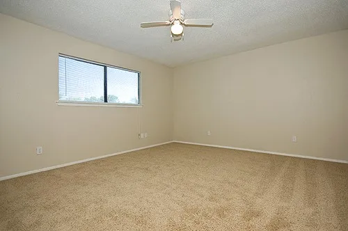Single Family Residence For Rent in Denton County , 5309 Maple Court, Flower Mound, Texas 75028, 3 Bedroom, 2 Bathroom, 2 Garage spaces, 1,893 Sqft, built in 1983, mls#21304320, Real Estate Agent in Flower Mound, Homes For Rent in Denton county, Homes For Rent in Flower Mound, Realtor in Flower Mound Texas, Real Estate Brokerage Independent Realty Texas, Luminita Cordes Realtor