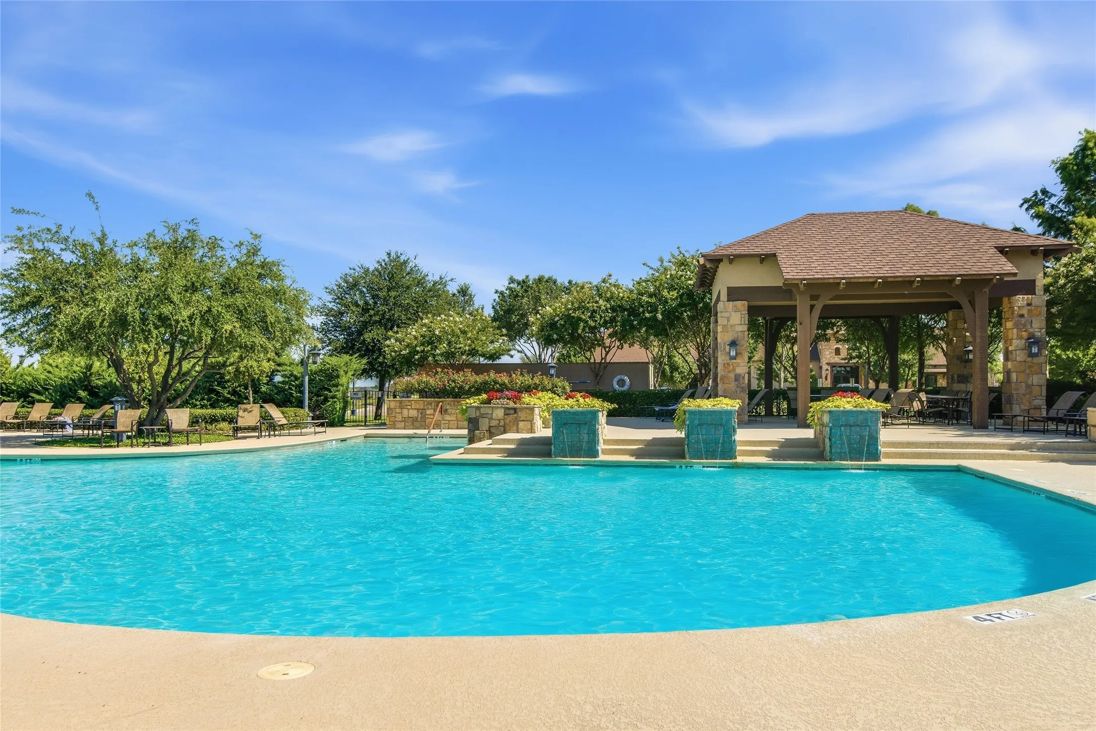Community Outdoor Pool