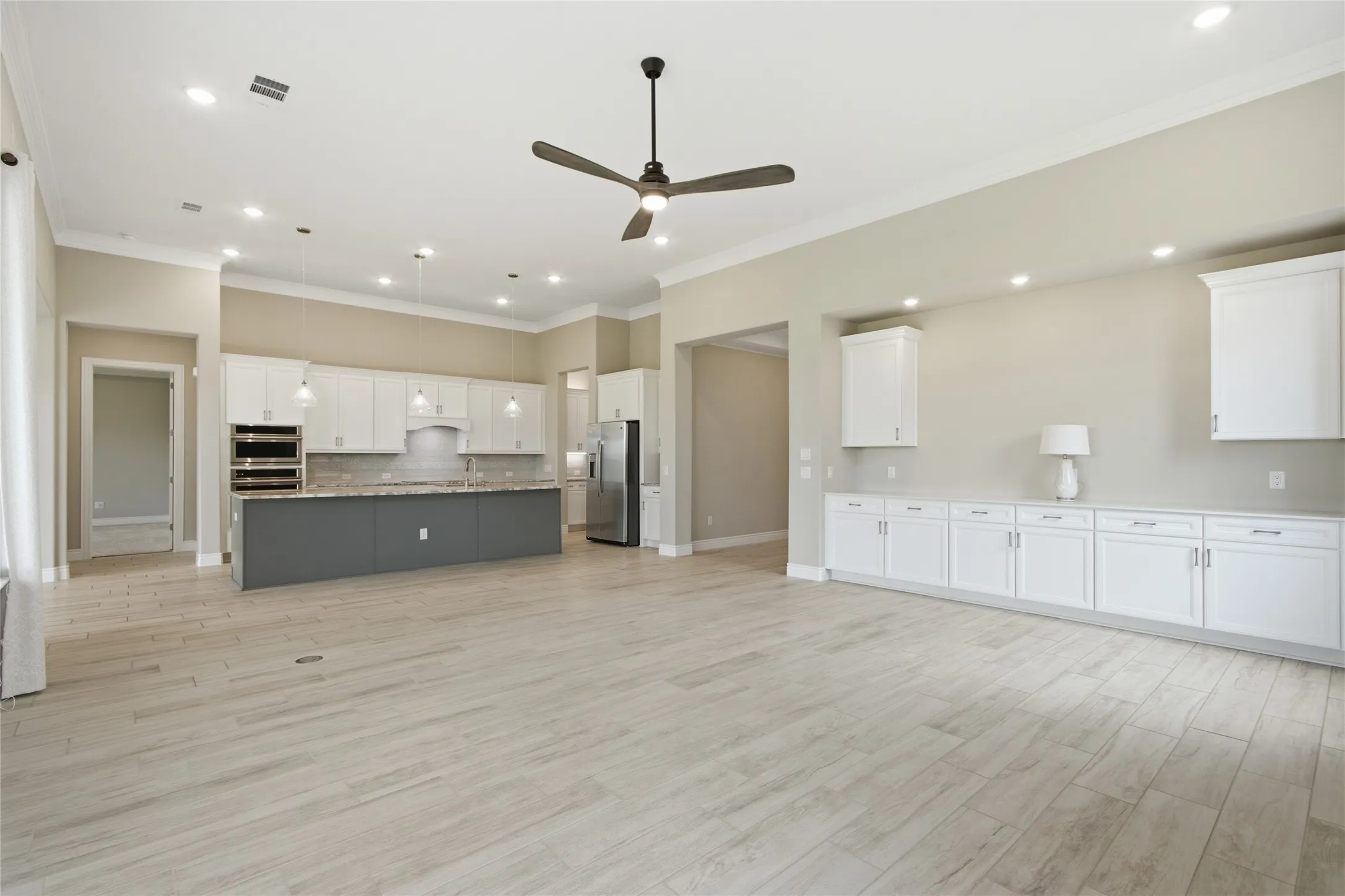 Single Family Residence For Sale in Denton County , 10908 Goodland Drive, Denton, Texas 76207, 4 Bedroom, 3 Bathroom, 3 Garage spaces, 3,056 Sqft, built in 2021, mls#21303118, Real Estate Agent in Denton, Homes For Sale in Denton county, Homes For Sale in Denton, Realtor in Denton Texas, Real Estate Brokerage Independent Realty Texas, Luminita Cordes Realtor
