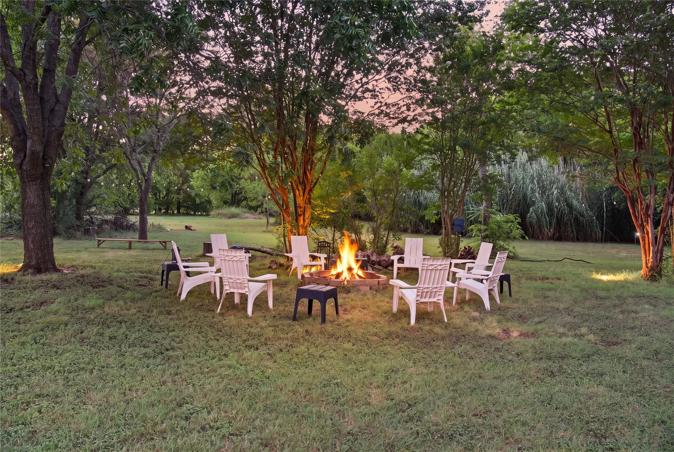 Single Family Residence For Sale in Ellis County , 1211 Mcalpin Road, Midlothian, Texas 76065, 4 Bedroom, 3 Bathroom, 2 Garage spaces, 2,104 Sqft, built in 1983, mls#21303667, Real Estate Agent in Midlothian, Homes For Sale in Ellis county, Homes For Sale in Midlothian, Realtor in Midlothian Texas, Real Estate Brokerage Independent Realty Texas, Luminita Cordes Realtor