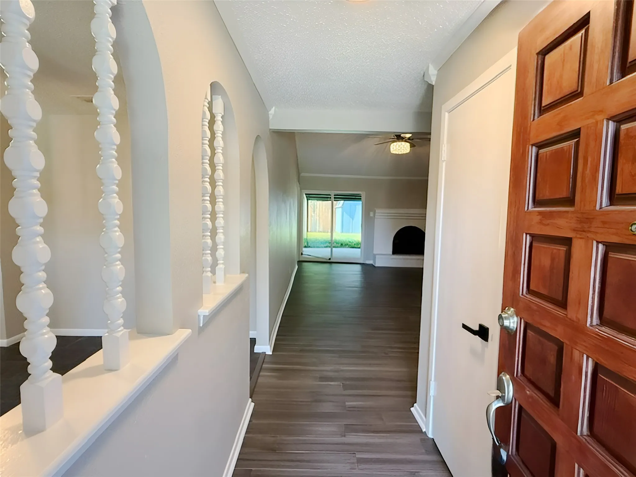 Single Family Residence For Sale in Dallas County , 1721 Melrose Street, Garland, Texas 75042, 4 Bedroom, 2 Bathroom, Garage spaces, 1,775 Sqft, built in 1972, mls#21304366, Real Estate Agent in Garland, Homes For Sale in Dallas county, Homes For Sale in Garland, Realtor in Garland Texas, Real Estate Brokerage Independent Realty Texas, Luminita Cordes Realtor