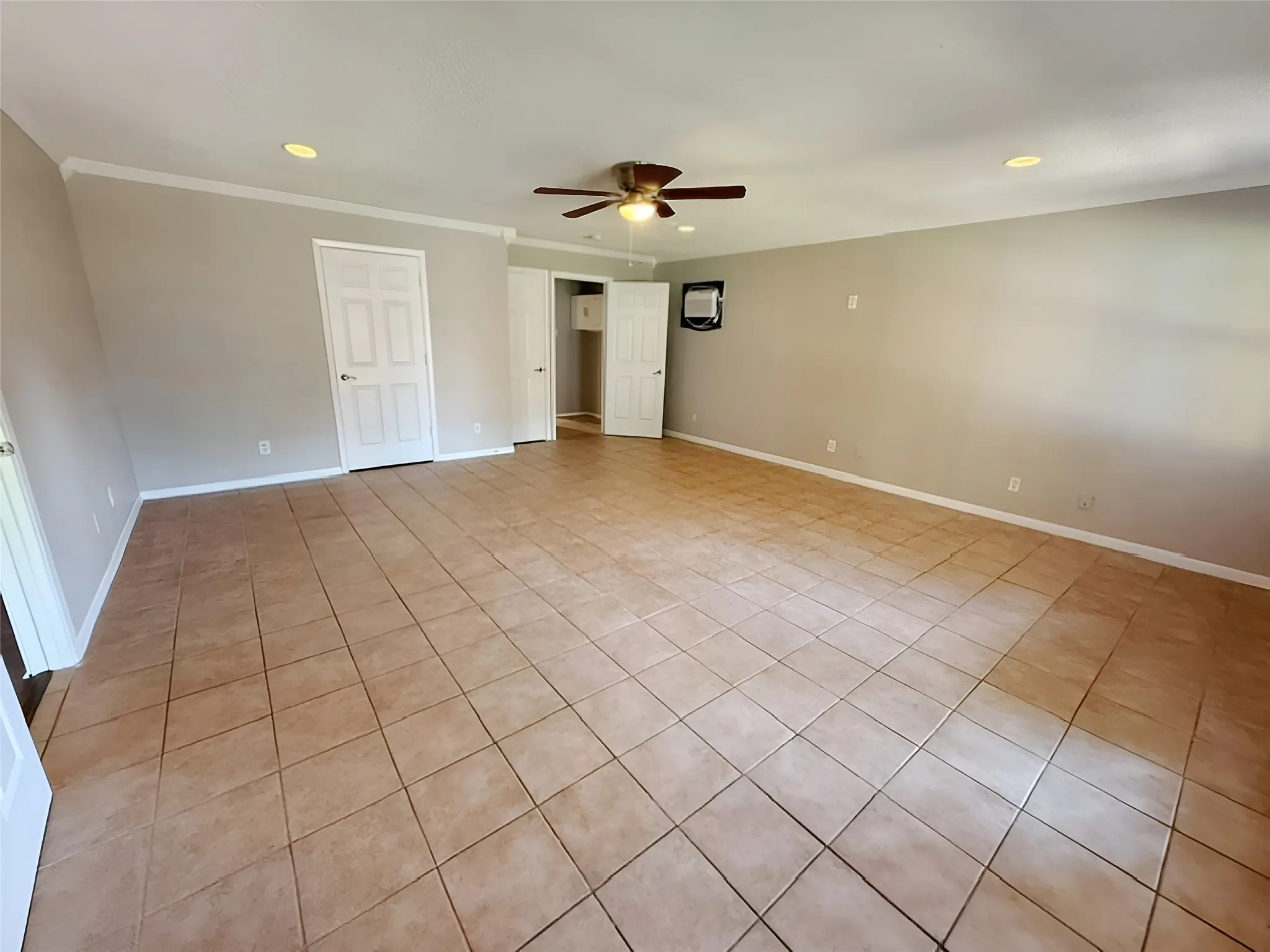 Single Family Residence For Sale in Dallas County , 1721 Melrose Street, Garland, Texas 75042, 4 Bedroom, 2 Bathroom, Garage spaces, 1,775 Sqft, built in 1972, mls#21304366, Real Estate Agent in Garland, Homes For Sale in Dallas county, Homes For Sale in Garland, Realtor in Garland Texas, Real Estate Brokerage Independent Realty Texas, Luminita Cordes Realtor