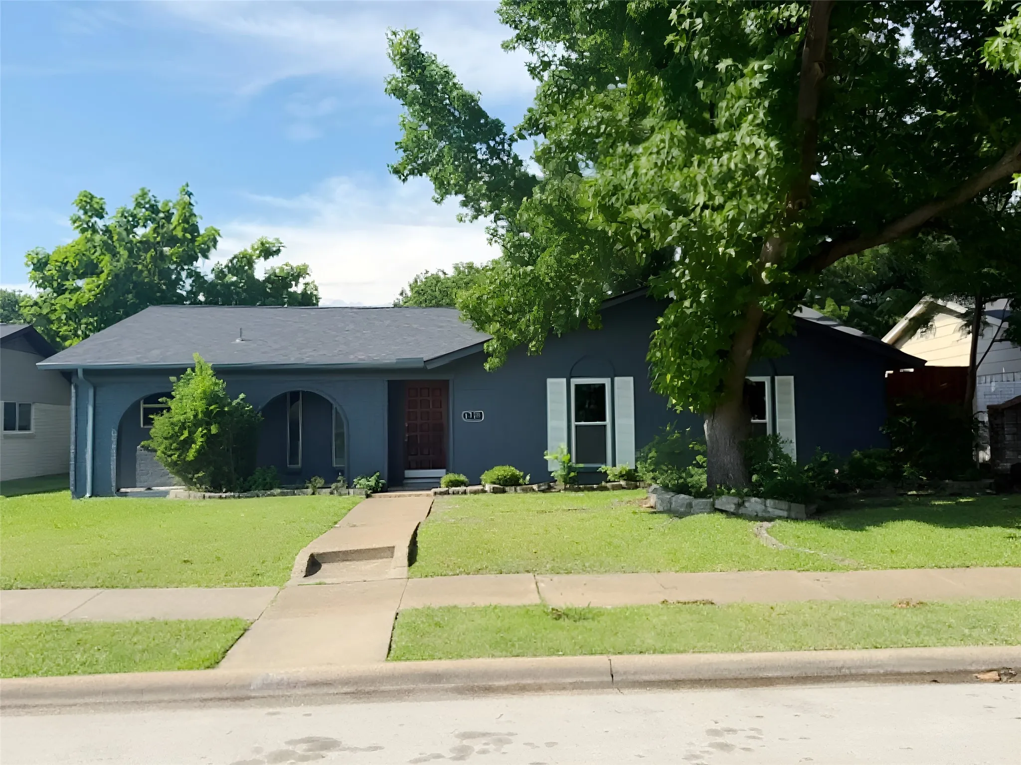 Single Family Residence For Sale in Dallas County , 1721 Melrose Street, Garland, Texas 75042, 4 Bedroom, 2 Bathroom, Garage spaces, 1,775 Sqft, built in 1972, mls#21304366, Real Estate Agent in Garland, Homes For Sale in Dallas county, Homes For Sale in Garland, Realtor in Garland Texas, Real Estate Brokerage Independent Realty Texas, Luminita Cordes Realtor