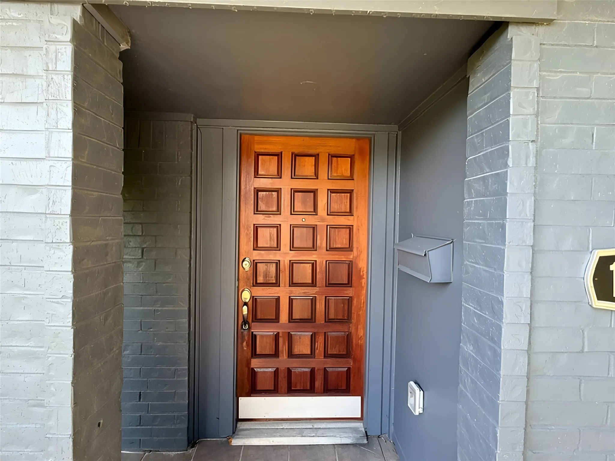 Single Family Residence For Sale in Dallas County , 1721 Melrose Street, Garland, Texas 75042, 4 Bedroom, 2 Bathroom, Garage spaces, 1,775 Sqft, built in 1972, mls#21304366, Real Estate Agent in Garland, Homes For Sale in Dallas county, Homes For Sale in Garland, Realtor in Garland Texas, Real Estate Brokerage Independent Realty Texas, Luminita Cordes Realtor