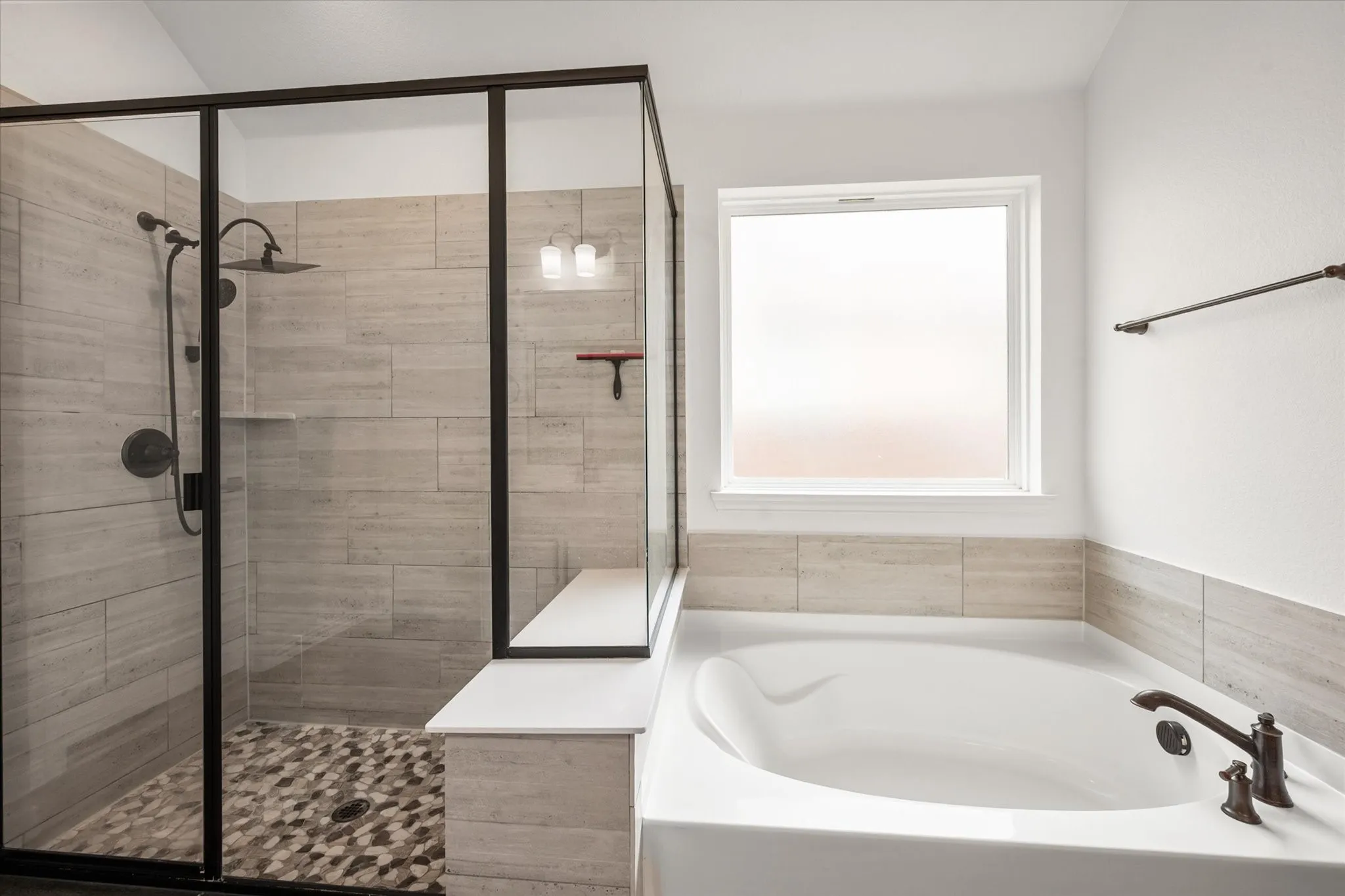 Separate shower & soaking tub
