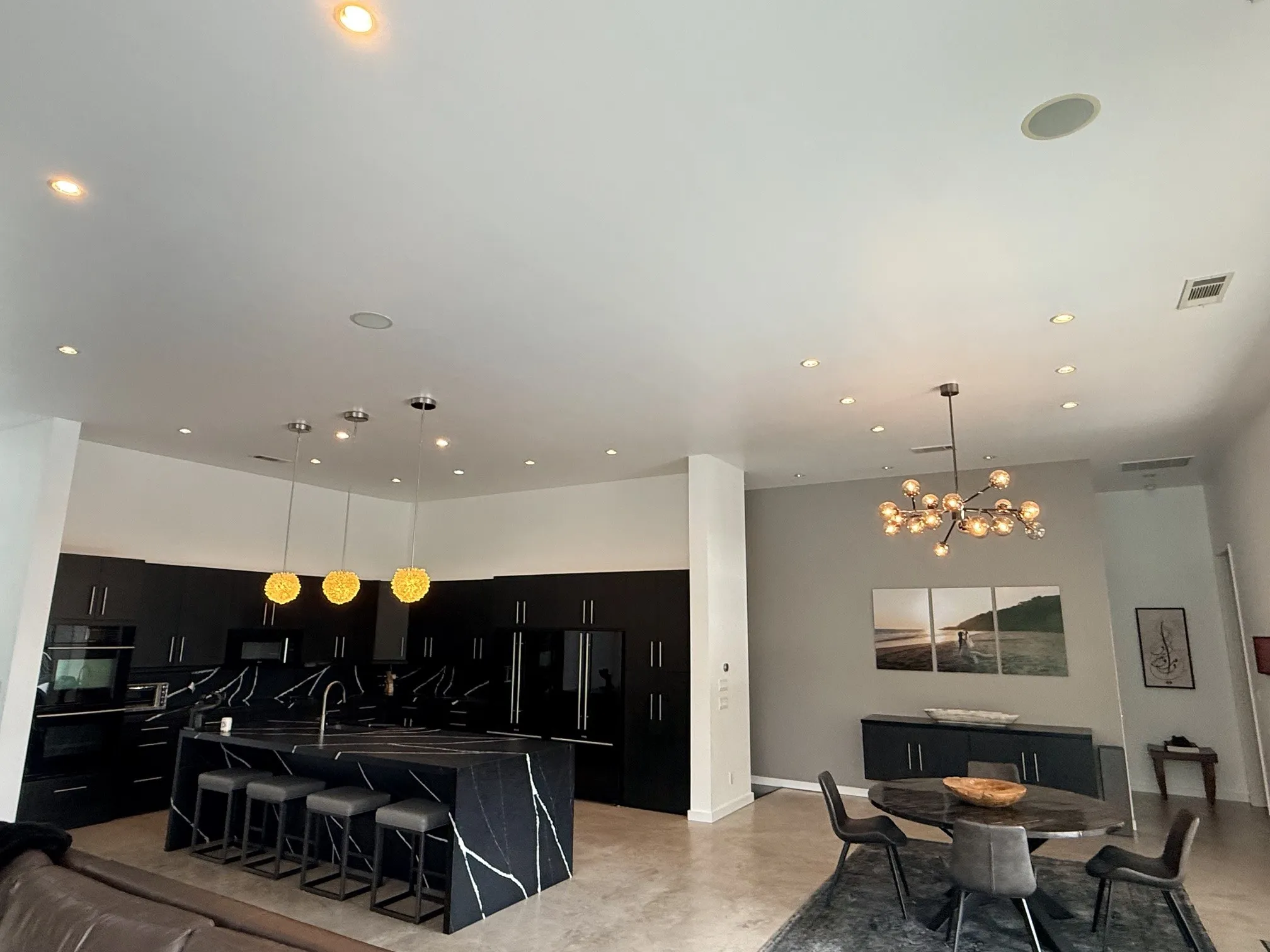 Single Family Residence For Sale in Dallas County , 13023 COPENHILL Road, Dallas, Texas 75240, 3 Bedroom, 4 Bathroom, 8 Garage spaces, 4,168 Sqft, built in 2009, mls#21304373, Real Estate Agent in Dallas, Homes For Sale in Dallas county, Homes For Sale in Dallas, Realtor in Dallas Texas, Real Estate Brokerage Independent Realty Texas, Luminita Cordes Realtor