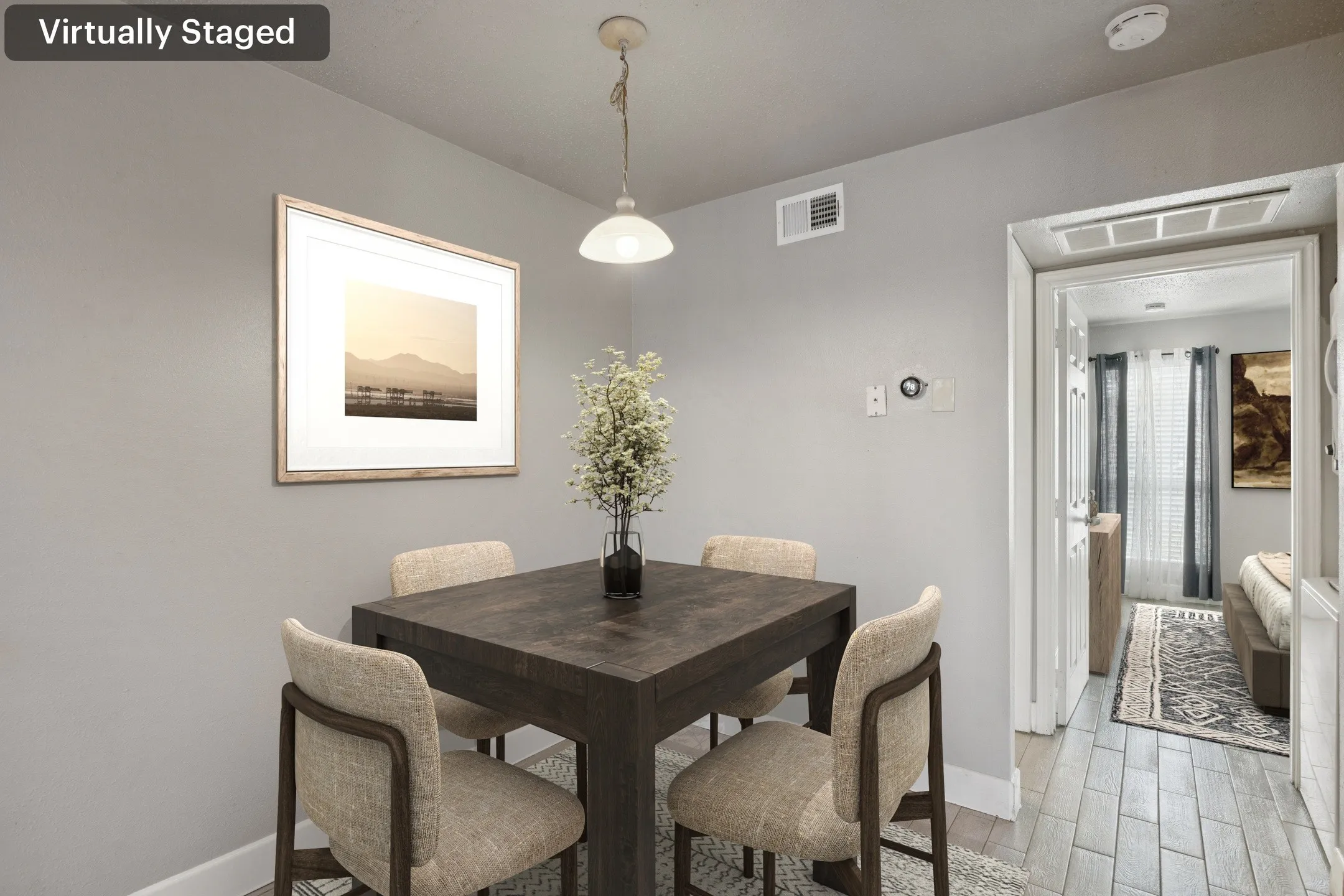Condominium For Sale in Dallas County , 1503 N Garrett Avenue 111, Dallas, Texas 75206, 1 Bedroom, 1 Bathroom, Garage spaces, 586 Sqft, built in 1982, mls#21303032, Real Estate Agent in Dallas, Homes For Sale in Dallas county, Homes For Sale in Dallas, Realtor in Dallas Texas, Real Estate Brokerage Independent Realty Texas, Luminita Cordes Realtor