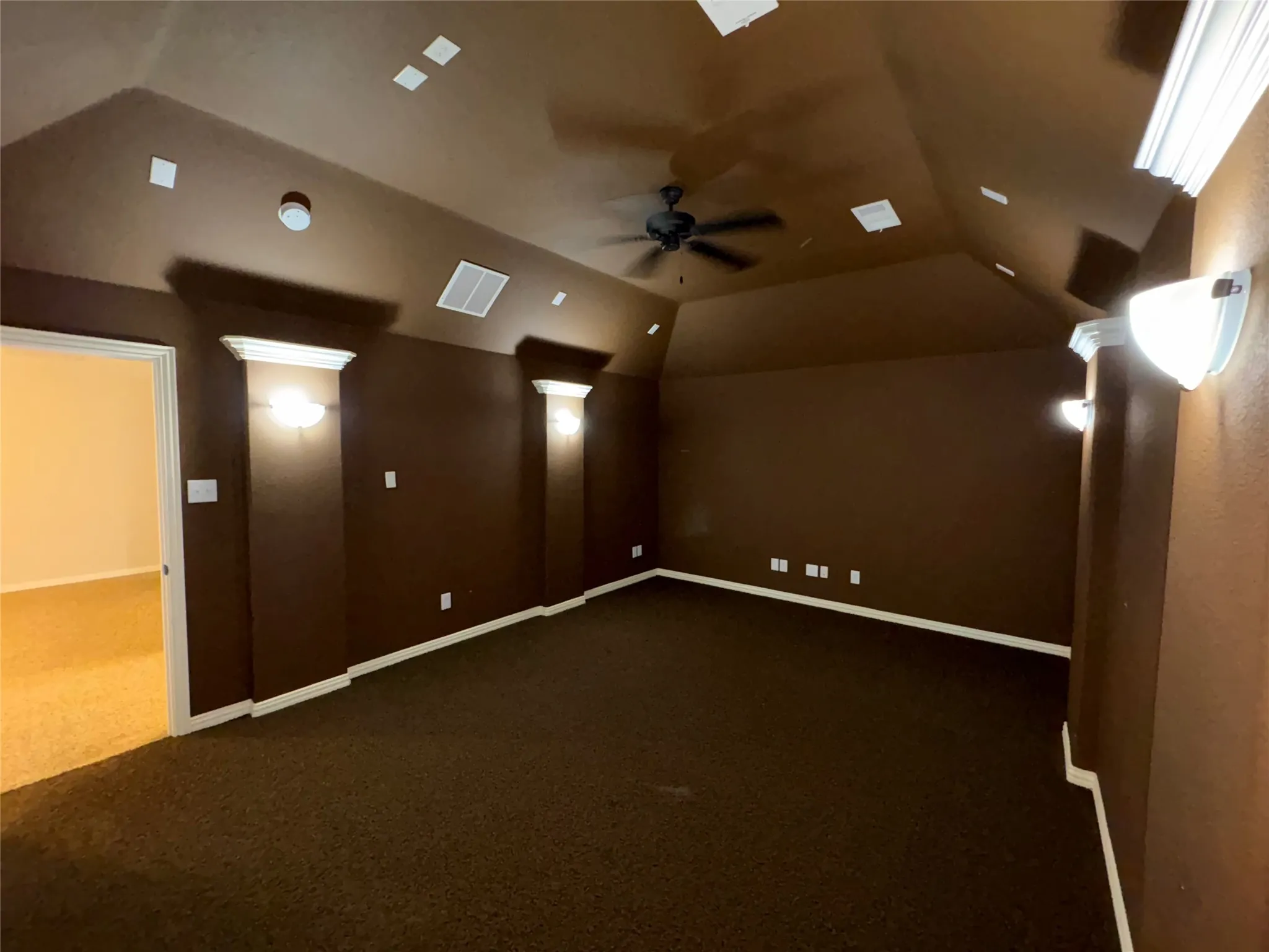Single Family Residence For Rent in Kaufman County , 1006 Knoxbridge Road, Forney, Texas 75126, 5 Bedroom, 4 Bathroom, 2 Garage spaces, 3,842 Sqft, built in 2009, mls#21281852, Real Estate Agent in Forney, Homes For Rent in Kaufman county, Homes For Rent in Forney, Realtor in Forney Texas, Real Estate Brokerage Independent Realty Texas, Luminita Cordes Realtor
