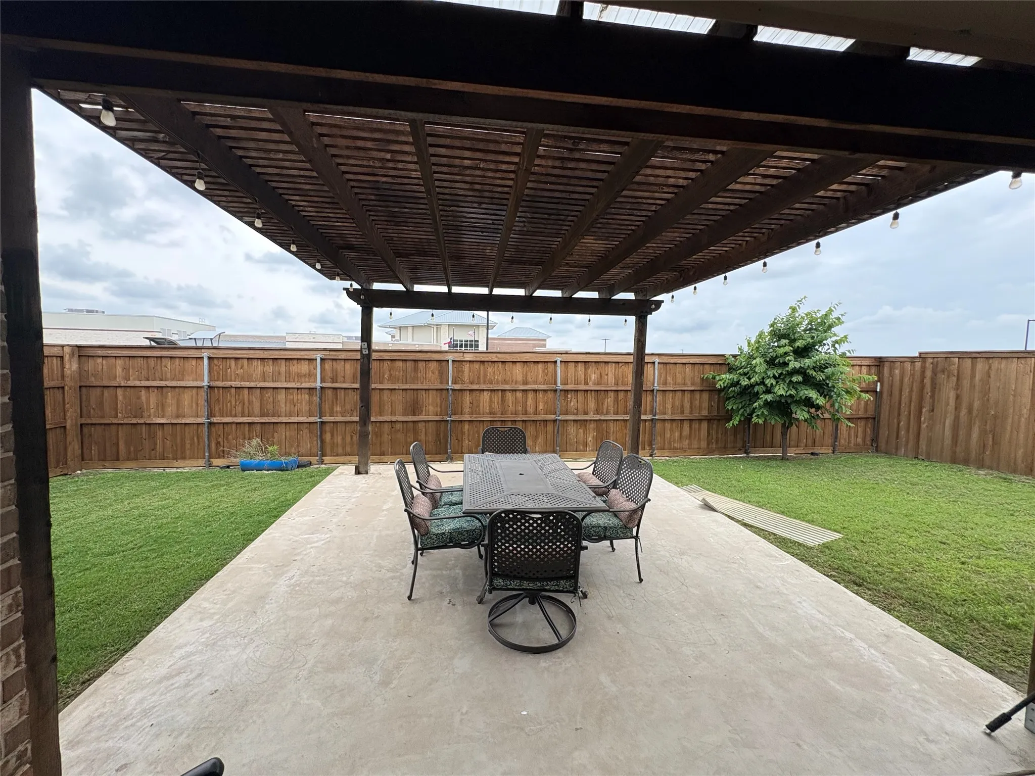 Single Family Residence For Rent in Kaufman County , 1006 Knoxbridge Road, Forney, Texas 75126, 5 Bedroom, 4 Bathroom, 2 Garage spaces, 3,842 Sqft, built in 2009, mls#21281852, Real Estate Agent in Forney, Homes For Rent in Kaufman county, Homes For Rent in Forney, Realtor in Forney Texas, Real Estate Brokerage Independent Realty Texas, Luminita Cordes Realtor