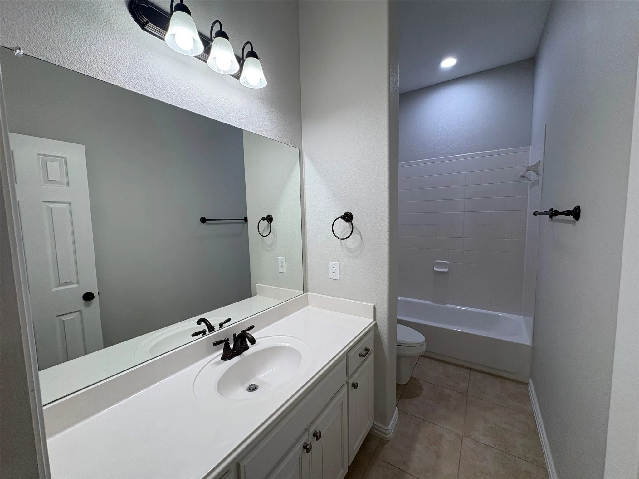 Single Family Residence For Rent in Kaufman County , 1006 Knoxbridge Road, Forney, Texas 75126, 5 Bedroom, 4 Bathroom, 2 Garage spaces, 3,842 Sqft, built in 2009, mls#21281852, Real Estate Agent in Forney, Homes For Rent in Kaufman county, Homes For Rent in Forney, Realtor in Forney Texas, Real Estate Brokerage Independent Realty Texas, Luminita Cordes Realtor