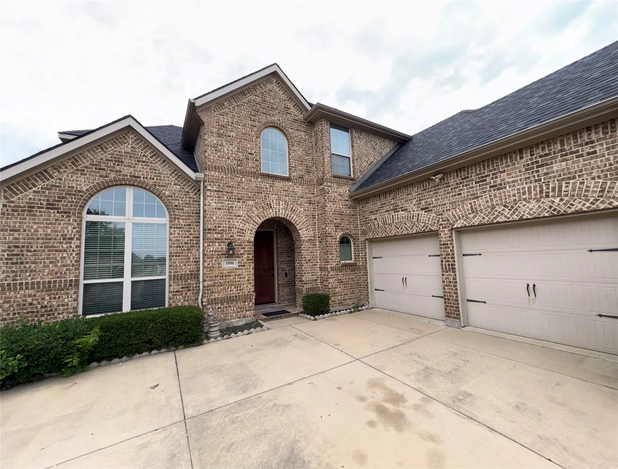 Single Family Residence For Rent in Kaufman County , 1006 Knoxbridge Road, Forney, Texas 75126, 5 Bedroom, 4 Bathroom, 2 Garage spaces, 3,842 Sqft, built in 2009, mls#21281852, Real Estate Agent in Forney, Homes For Rent in Kaufman county, Homes For Rent in Forney, Realtor in Forney Texas, Real Estate Brokerage Independent Realty Texas, Luminita Cordes Realtor